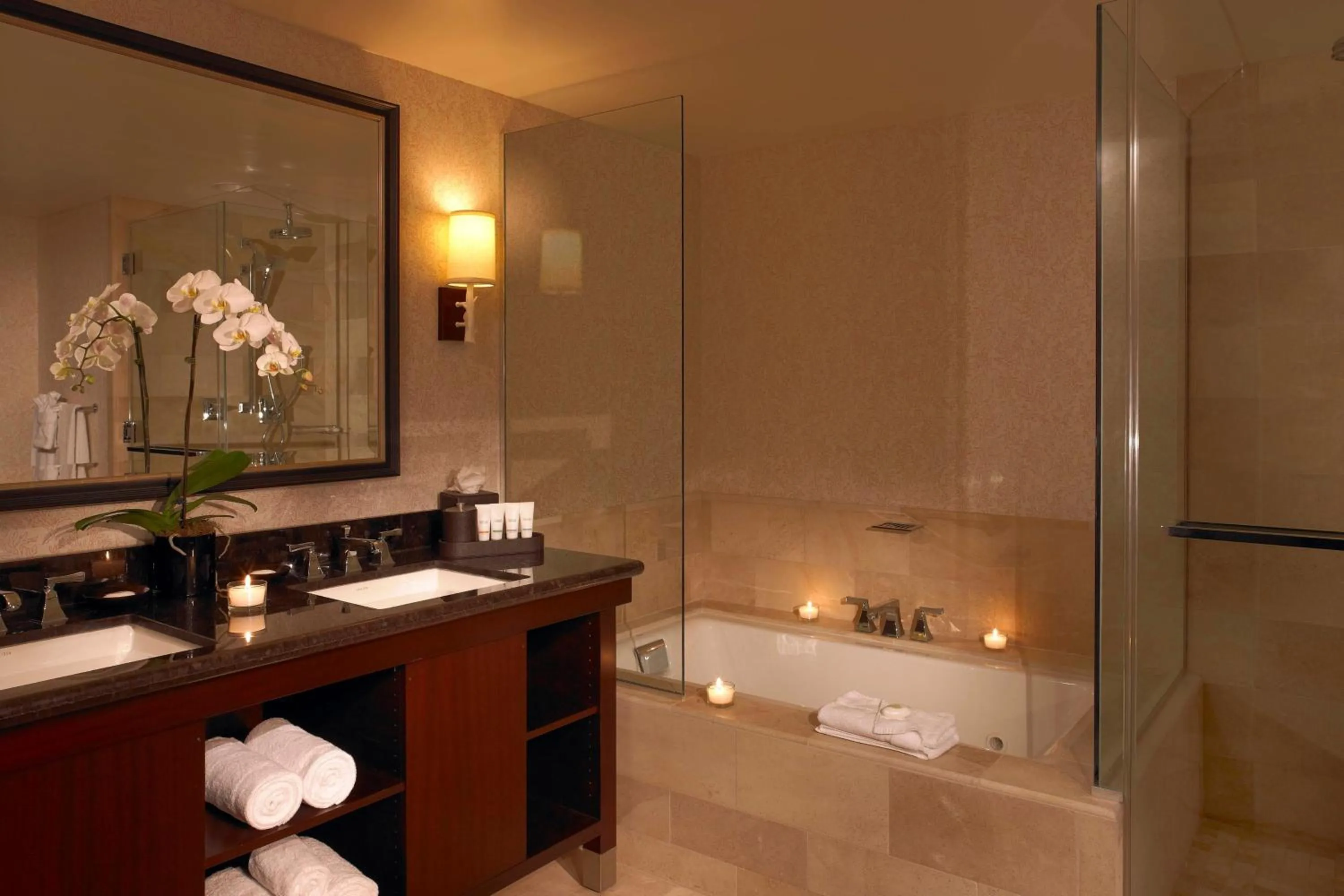 Bathroom in Laguna Cliffs Marriott Resort & Spa