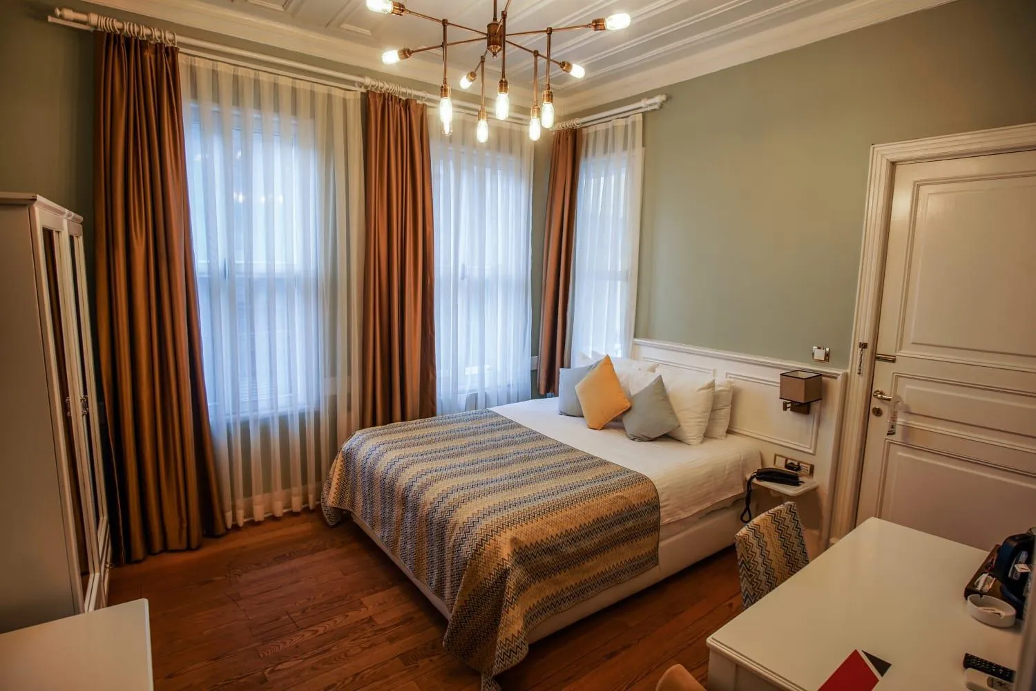 Photo of the whole room, Bed in Rodosto Hotel