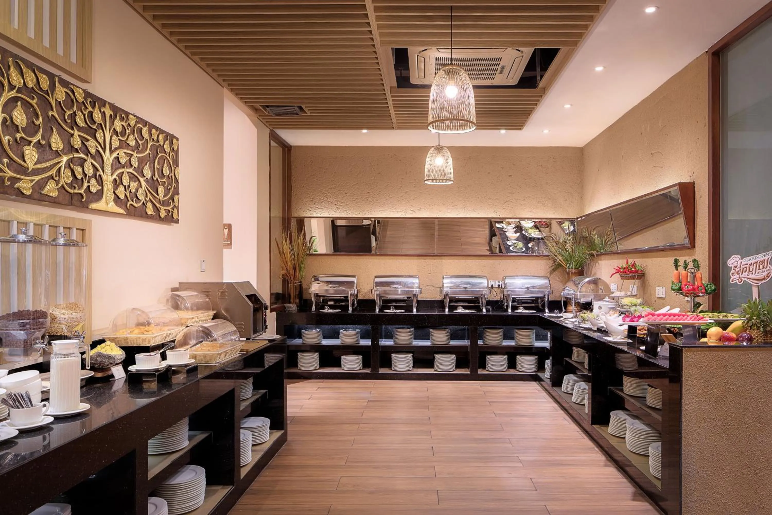 Buffet breakfast in G Mekong Hotel Phom Penh