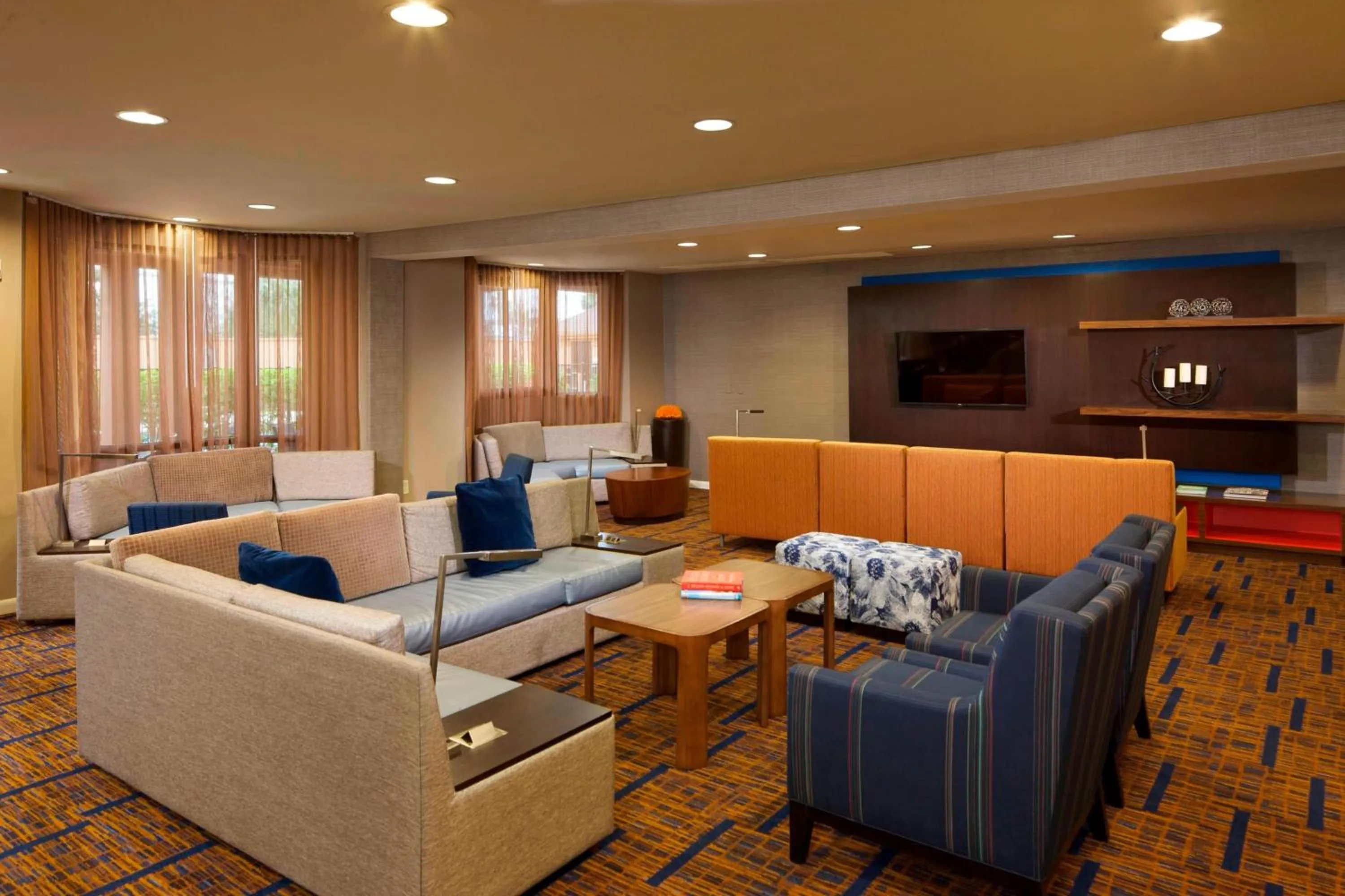 Lobby or reception in Courtyard by Marriott Brownsville
