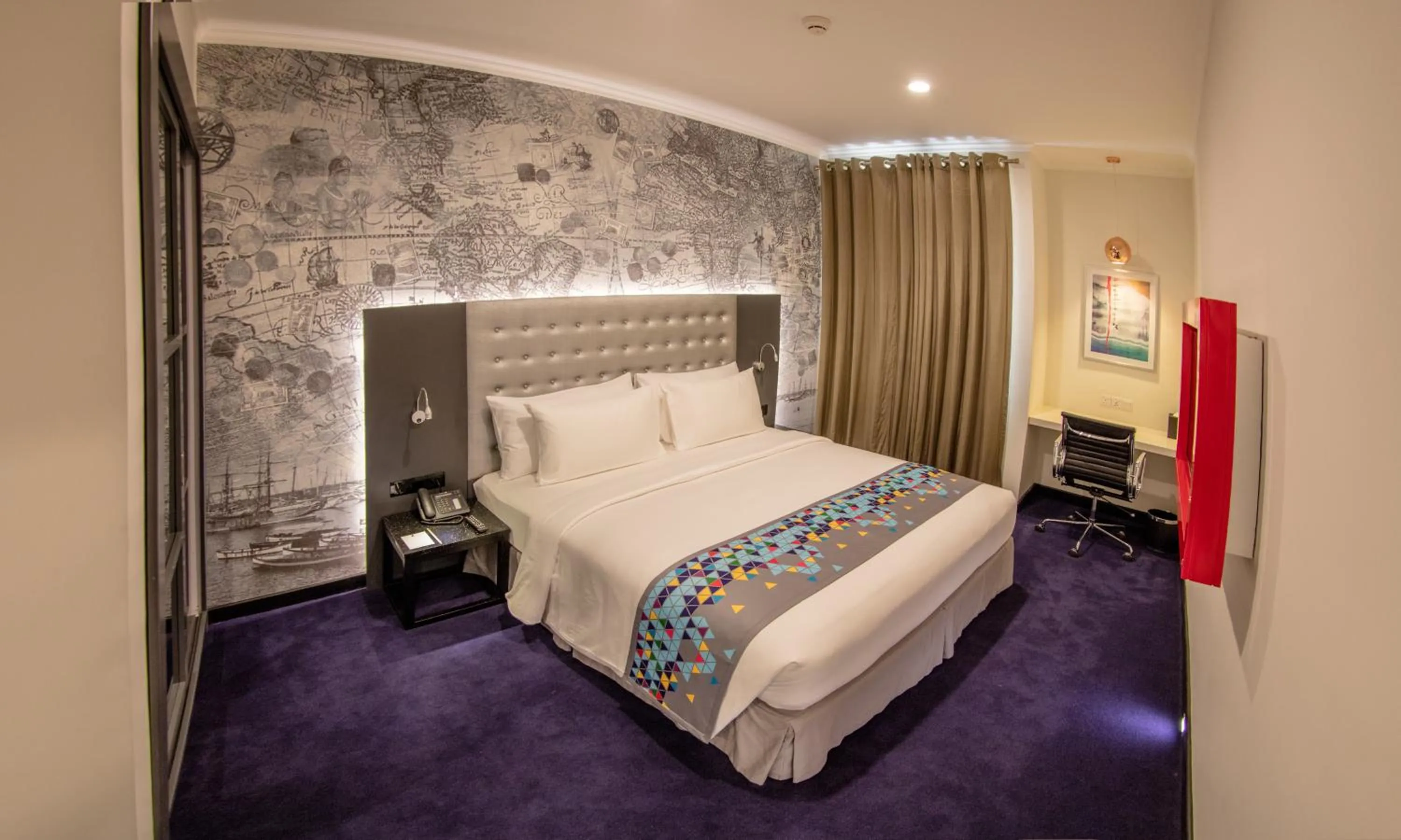 Bedroom, Bed in Fairway Colombo - Sri Lanka's First Hotel With Robot Technology