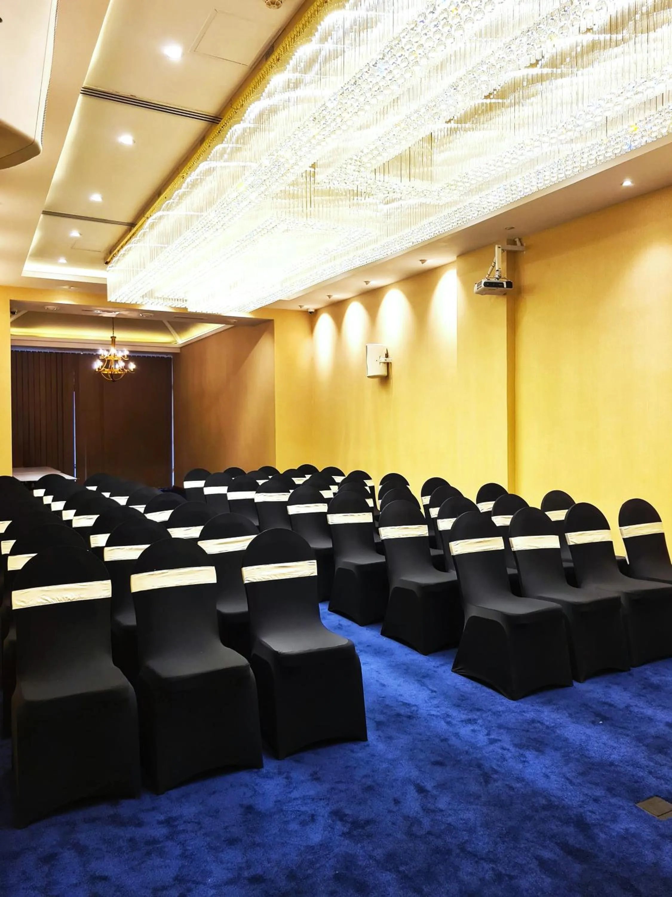Banquet/Function facilities in Fairway Colombo - Sri Lanka's First Hotel With Robot Technology