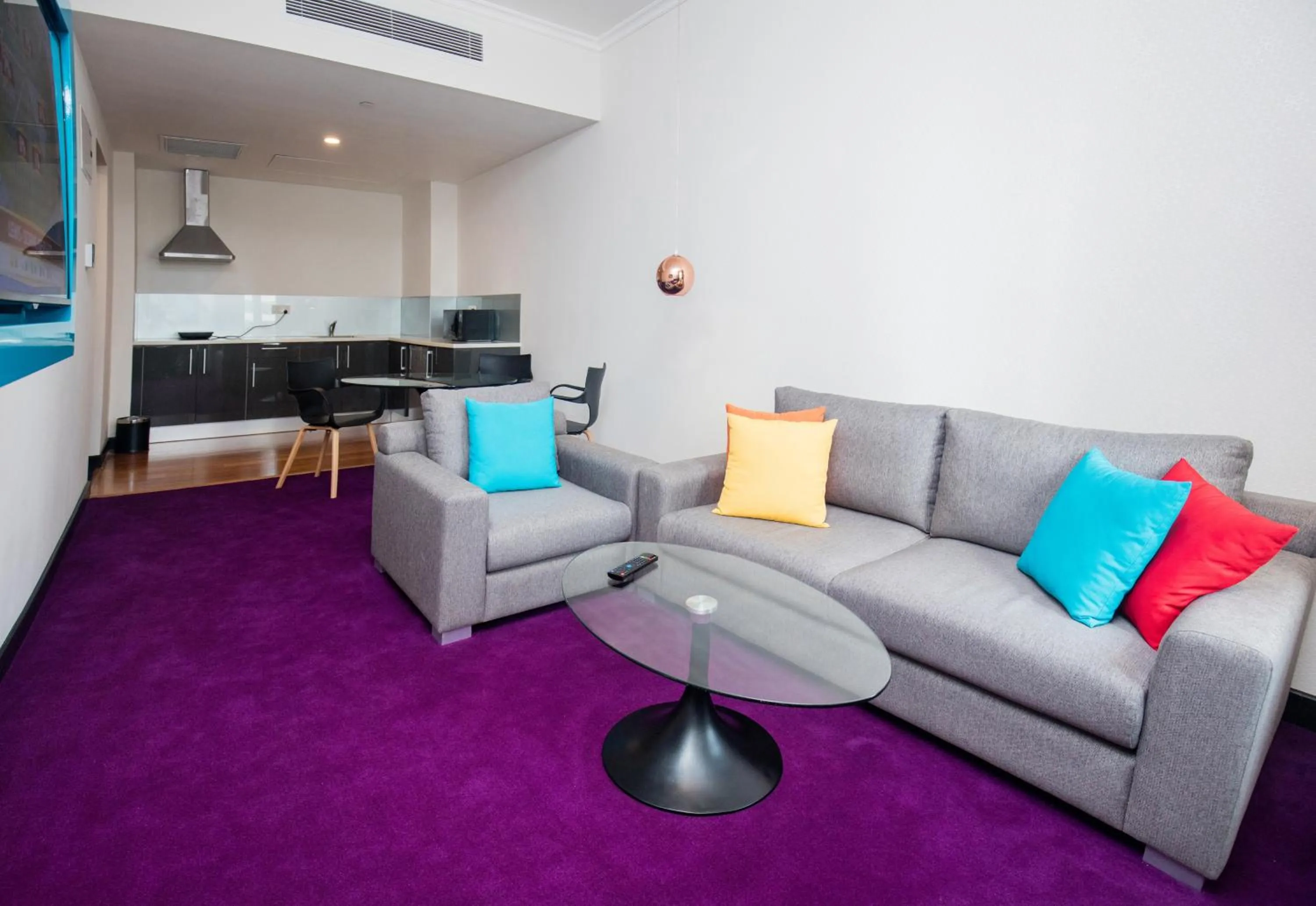 TV and multimedia in Fairway Colombo - Sri Lanka's First Hotel With Robot Technology