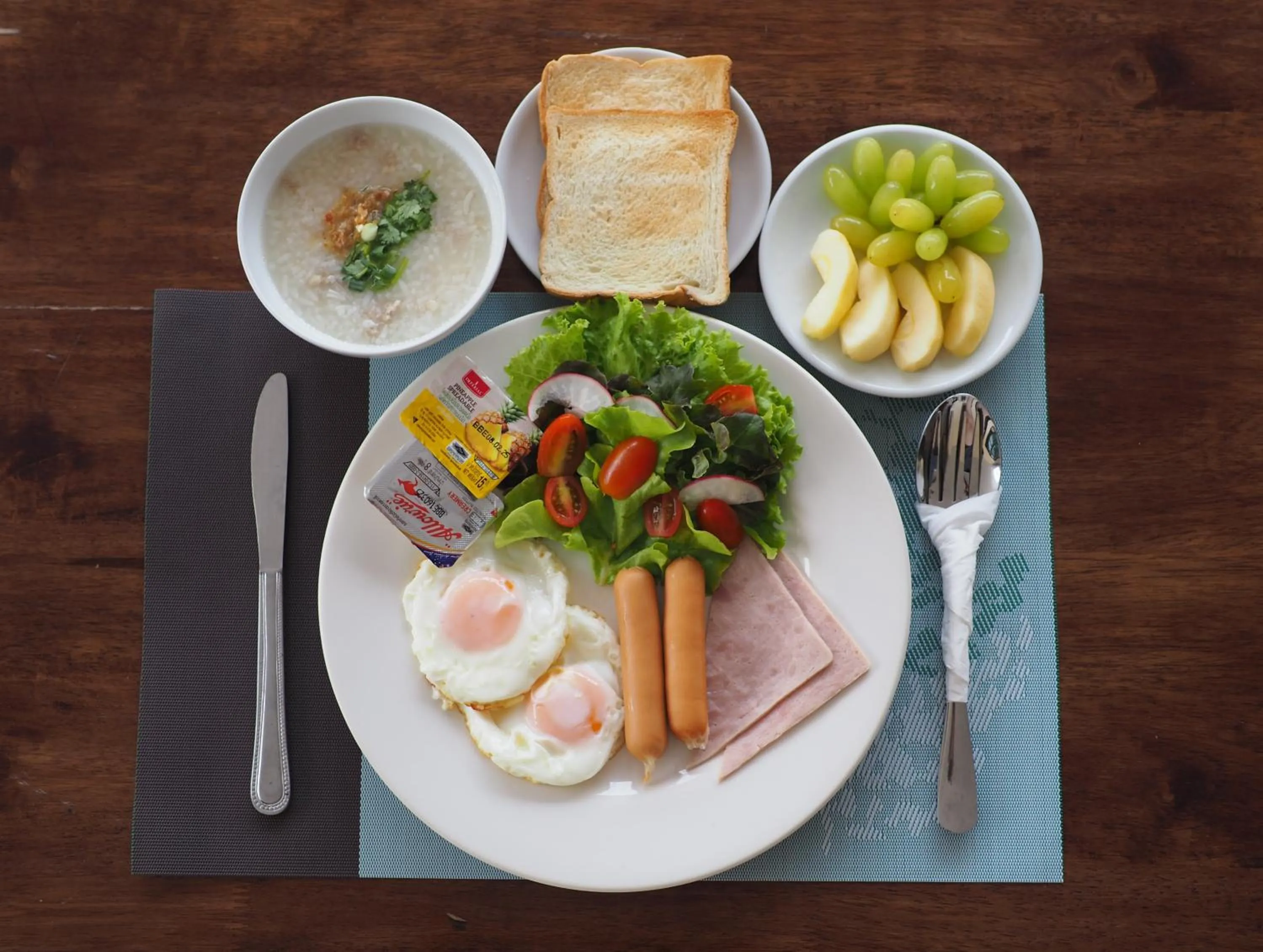 Breakfast in Mangoes Pattaya