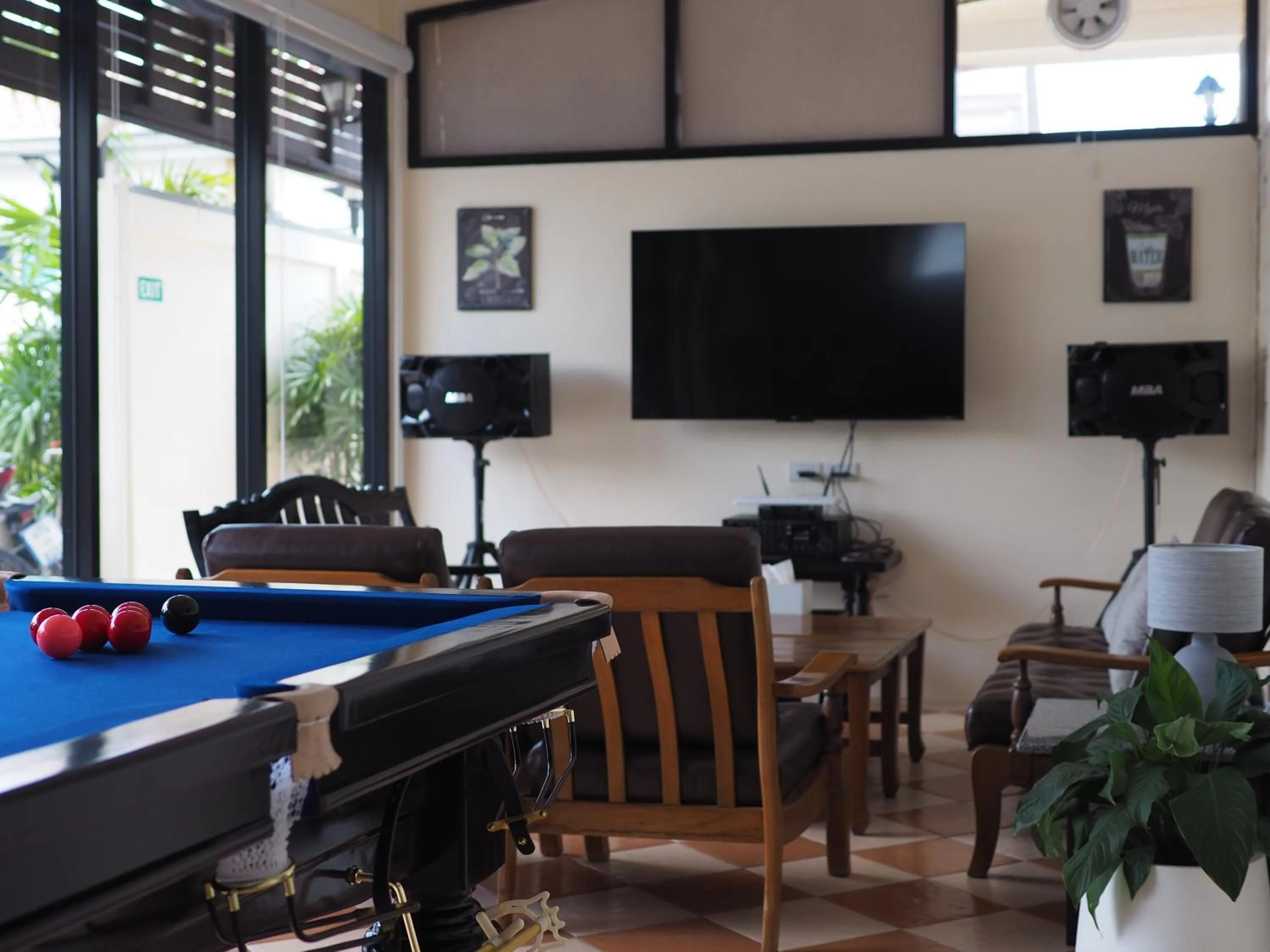 Billiard in Mangoes Pattaya