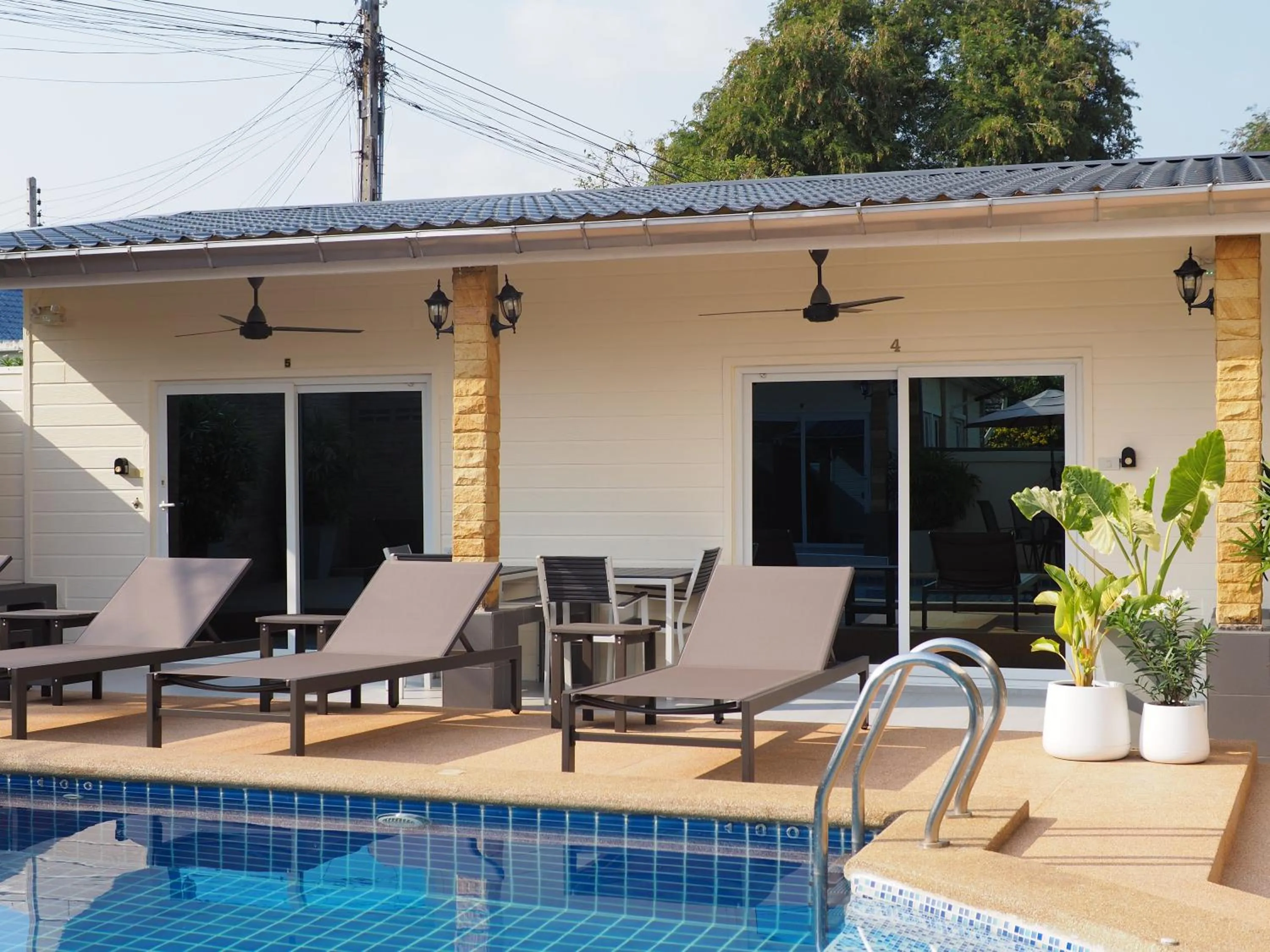 Property building in Mangoes Pattaya