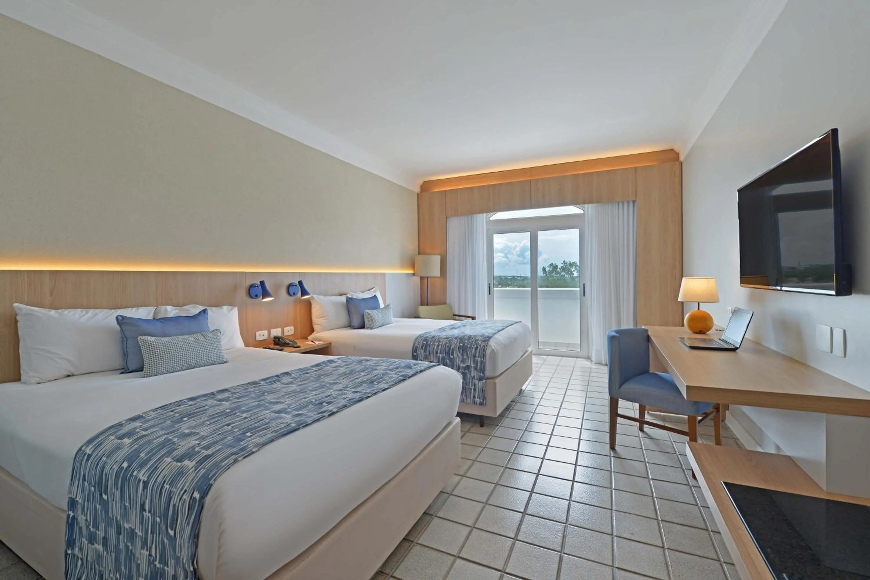 Bed in Hotel Deville Prime Salvador