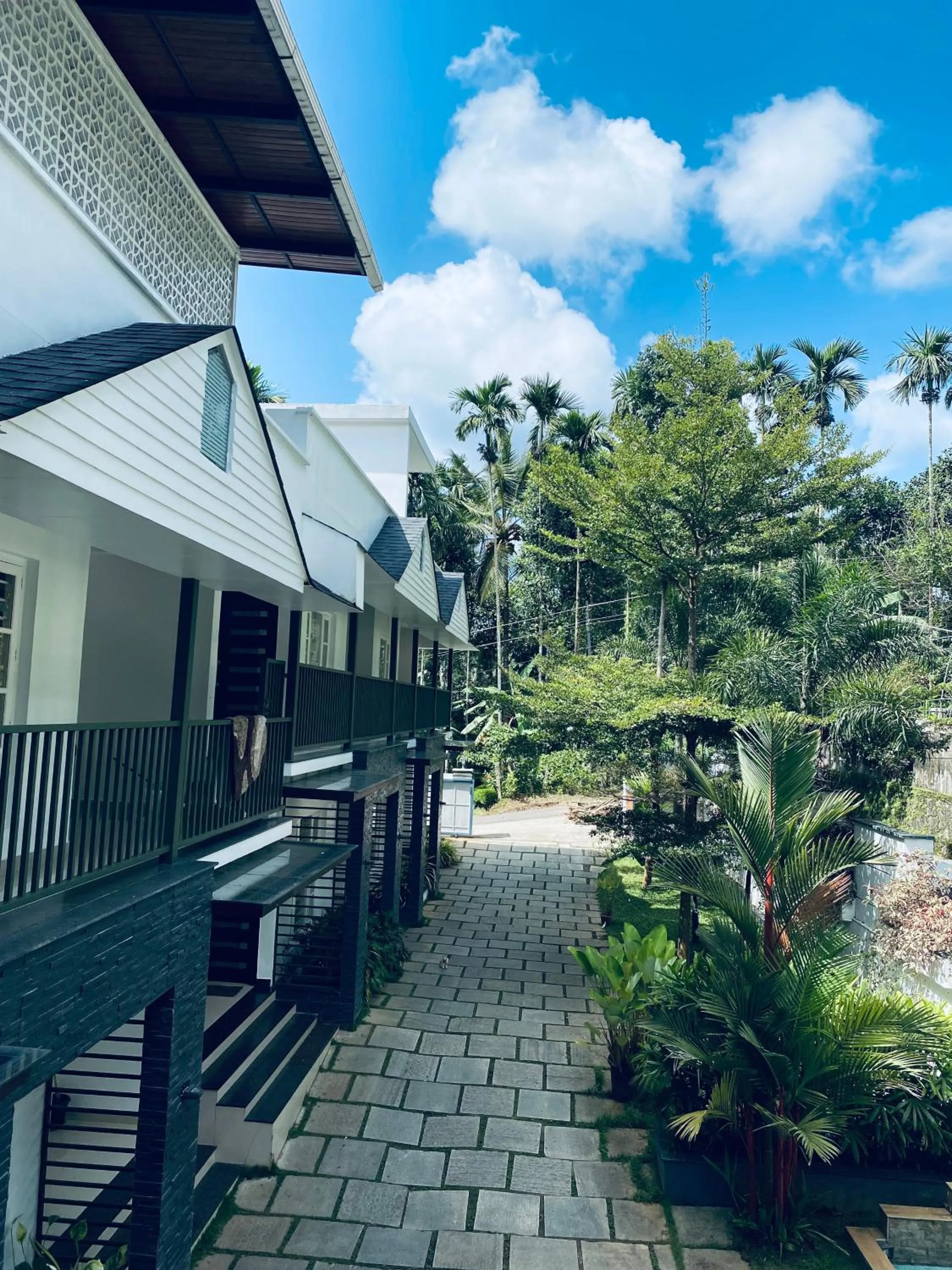 Garden view in Le Villagio Resort & Domes