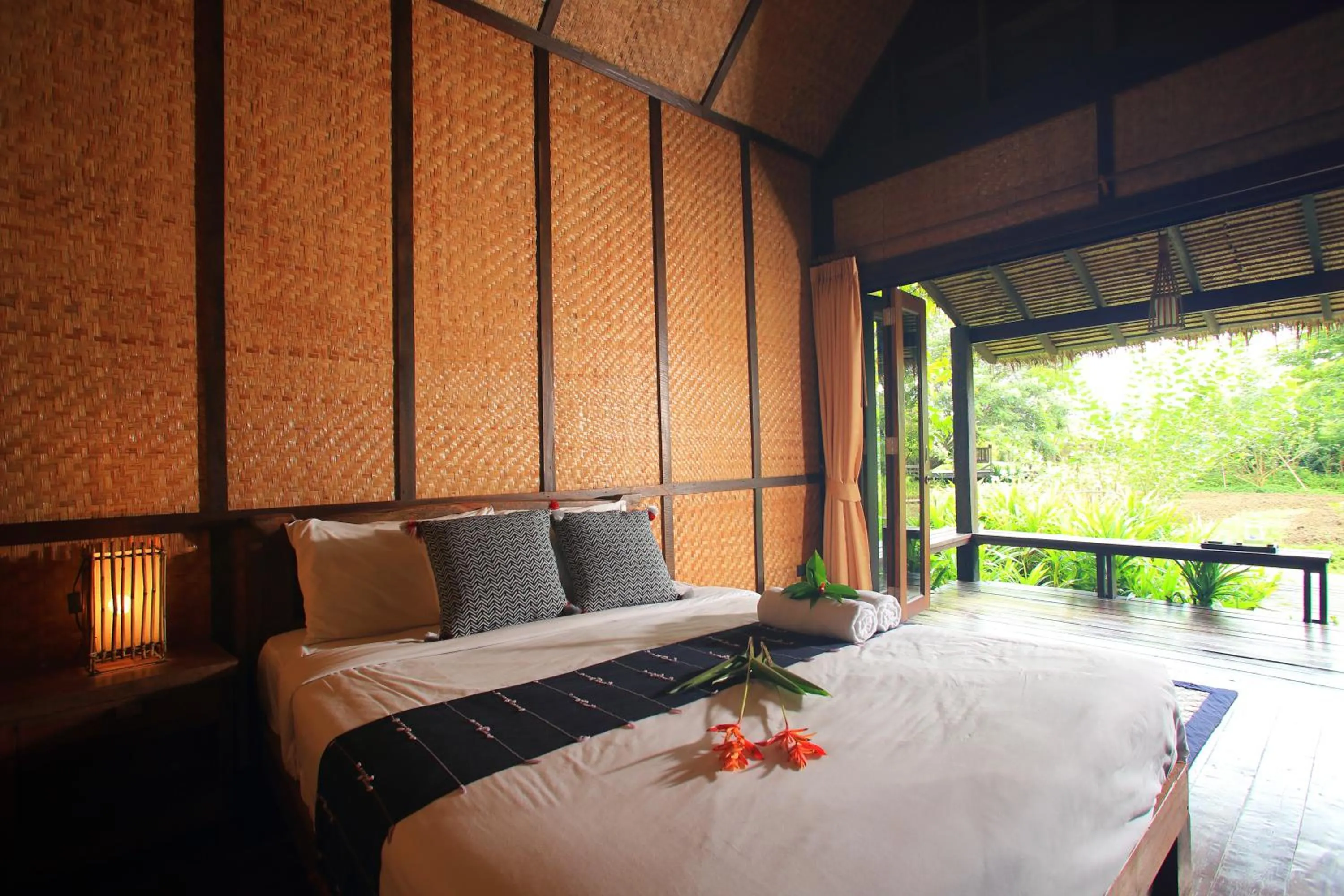 Bed in Azalea Village