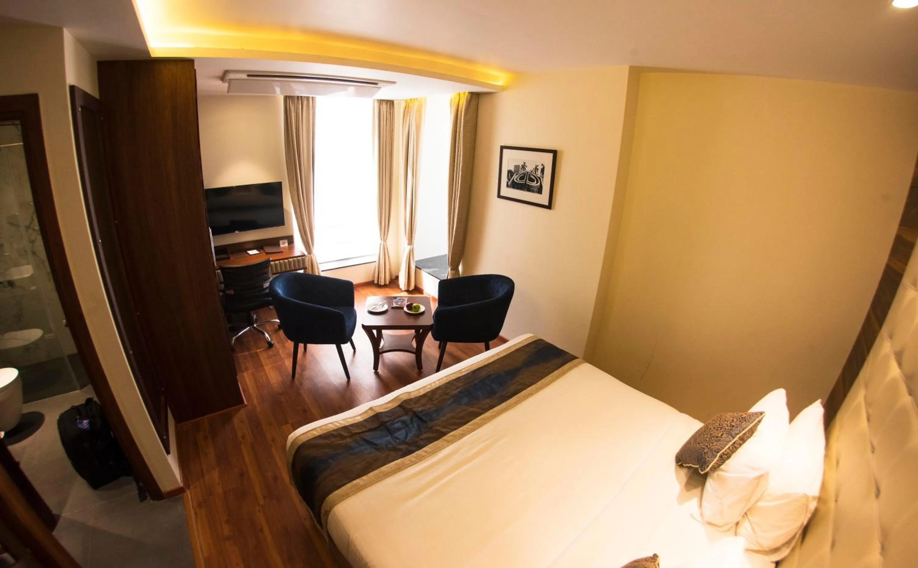 Bedroom, Bed in Connaught Royale Delhi