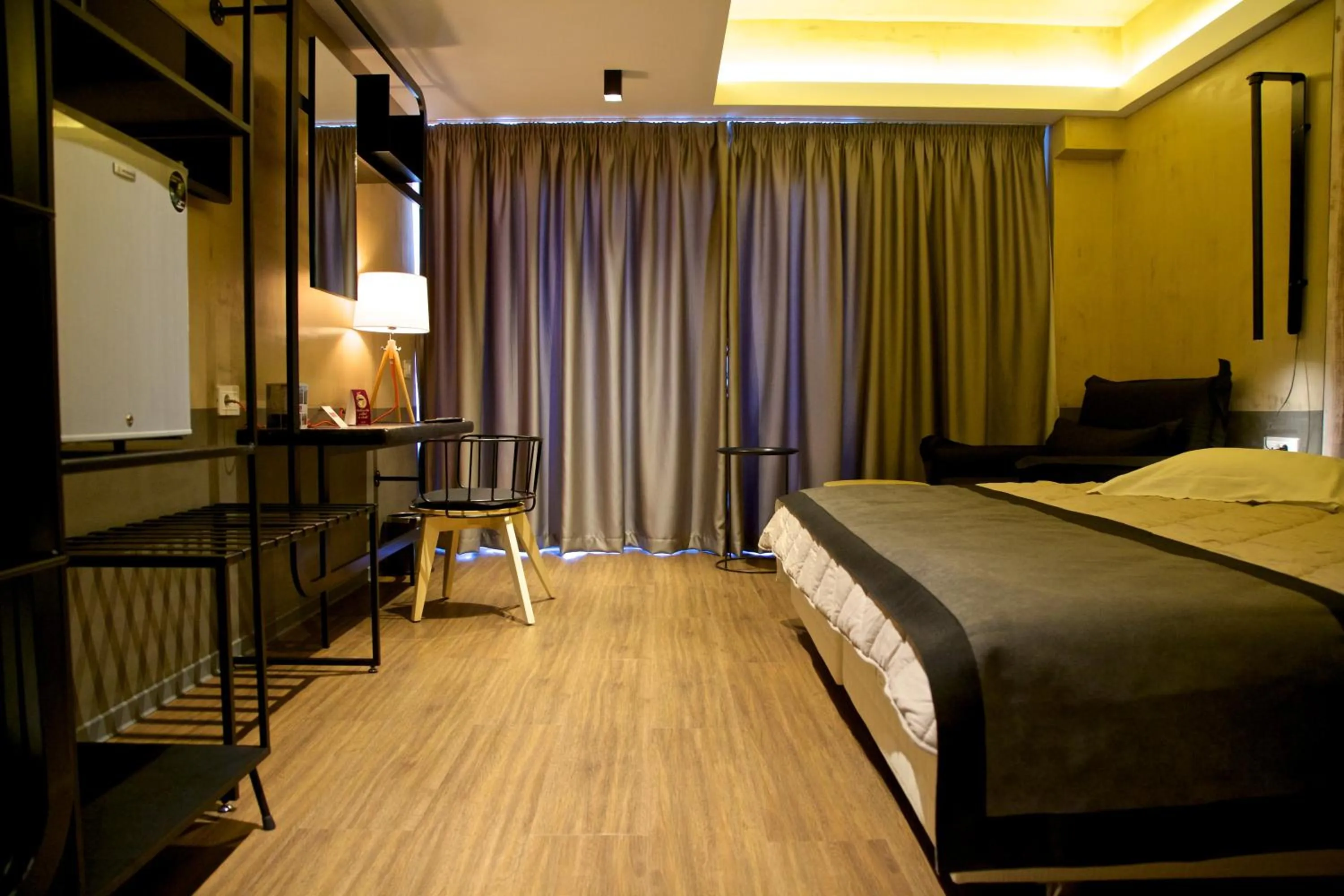 Bedroom, Bed in Adonis City Hotel