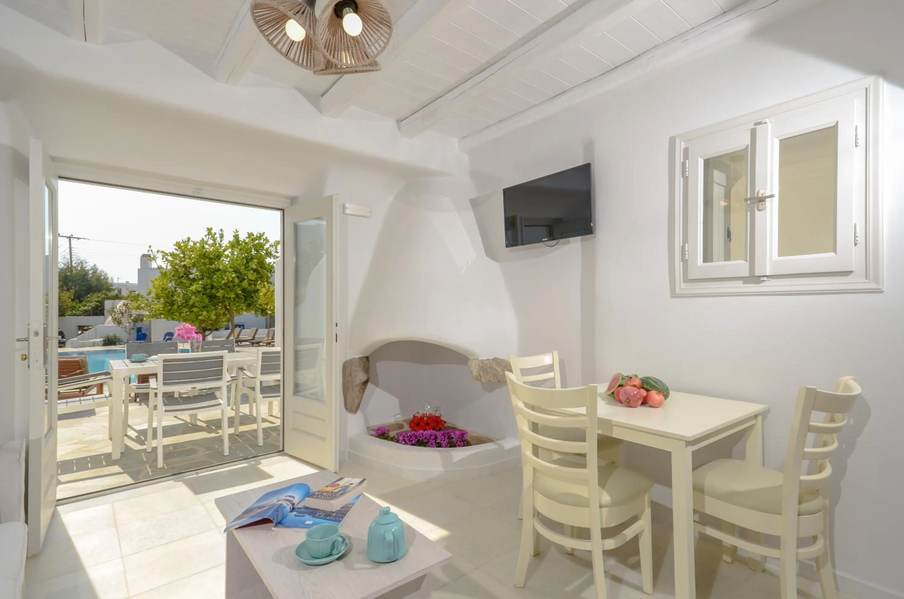 Living room in Naxian Queen Luxury Villas & Suites