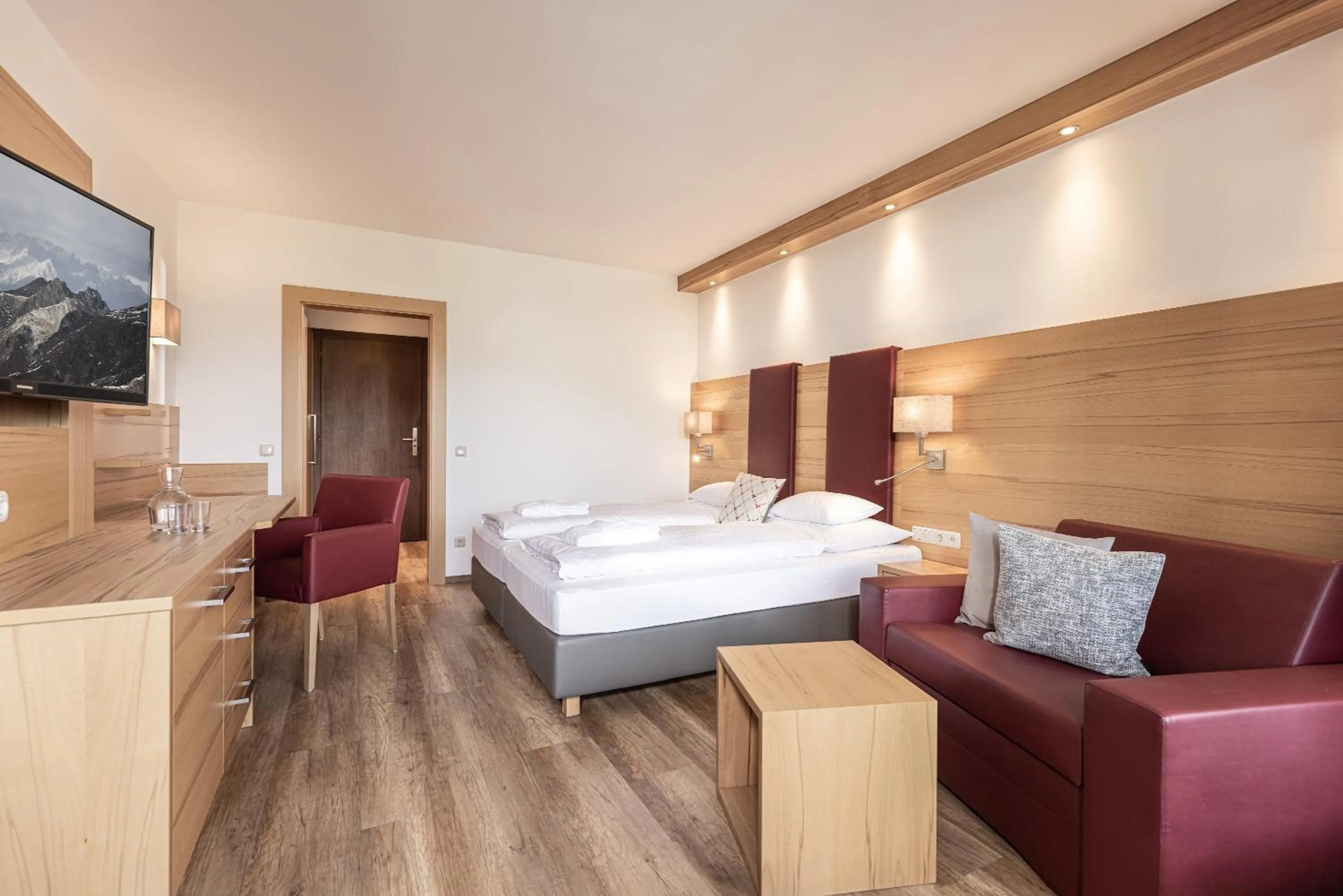 Photo of the whole room, Bed in Hotel Pirchnerhof