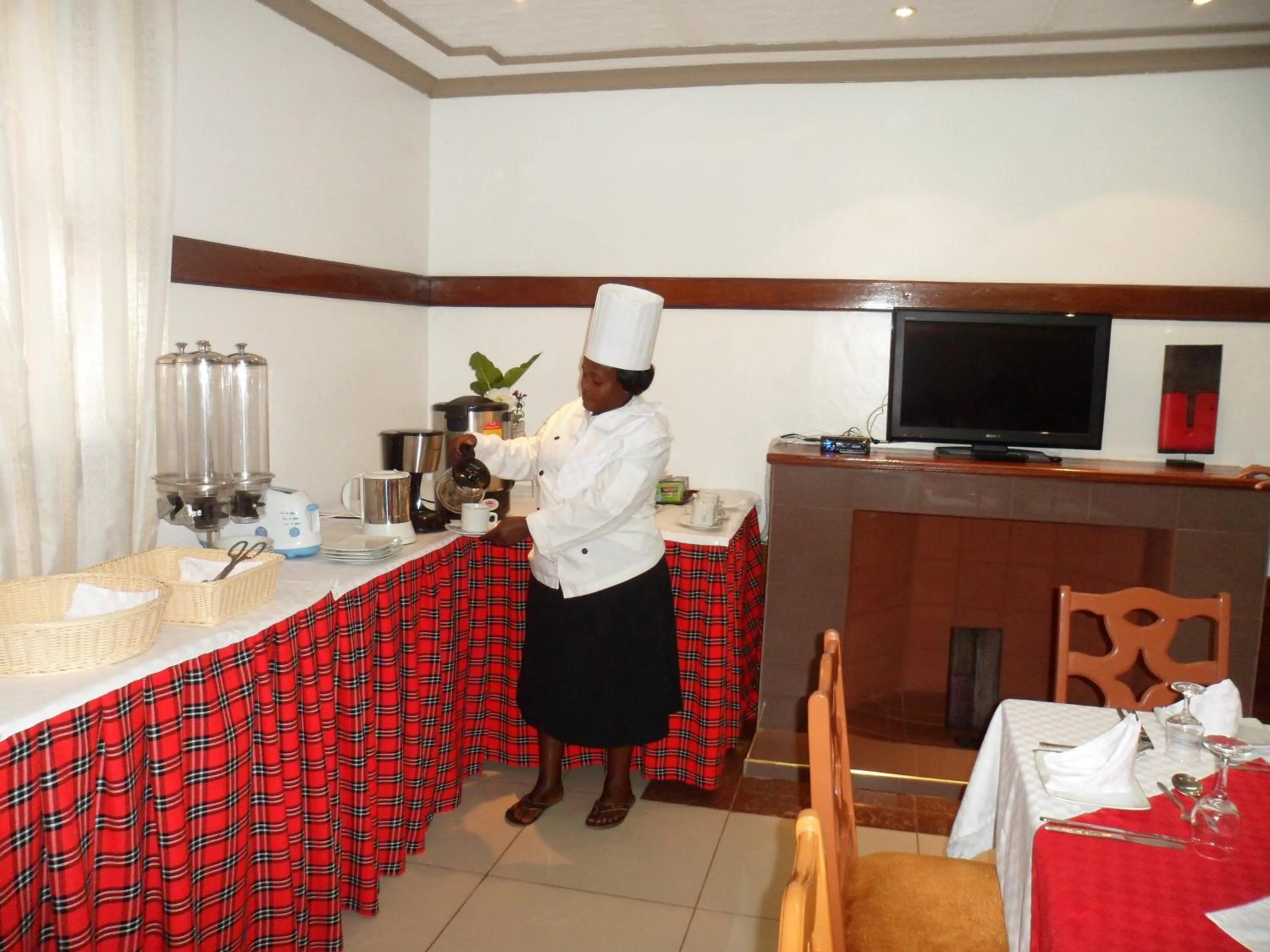 Restaurant/places to eat in Villa Leone Boutique Hotel