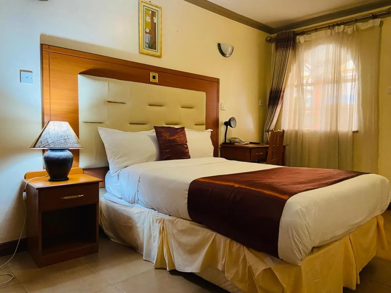 Bed in Villa Leone Boutique Hotel