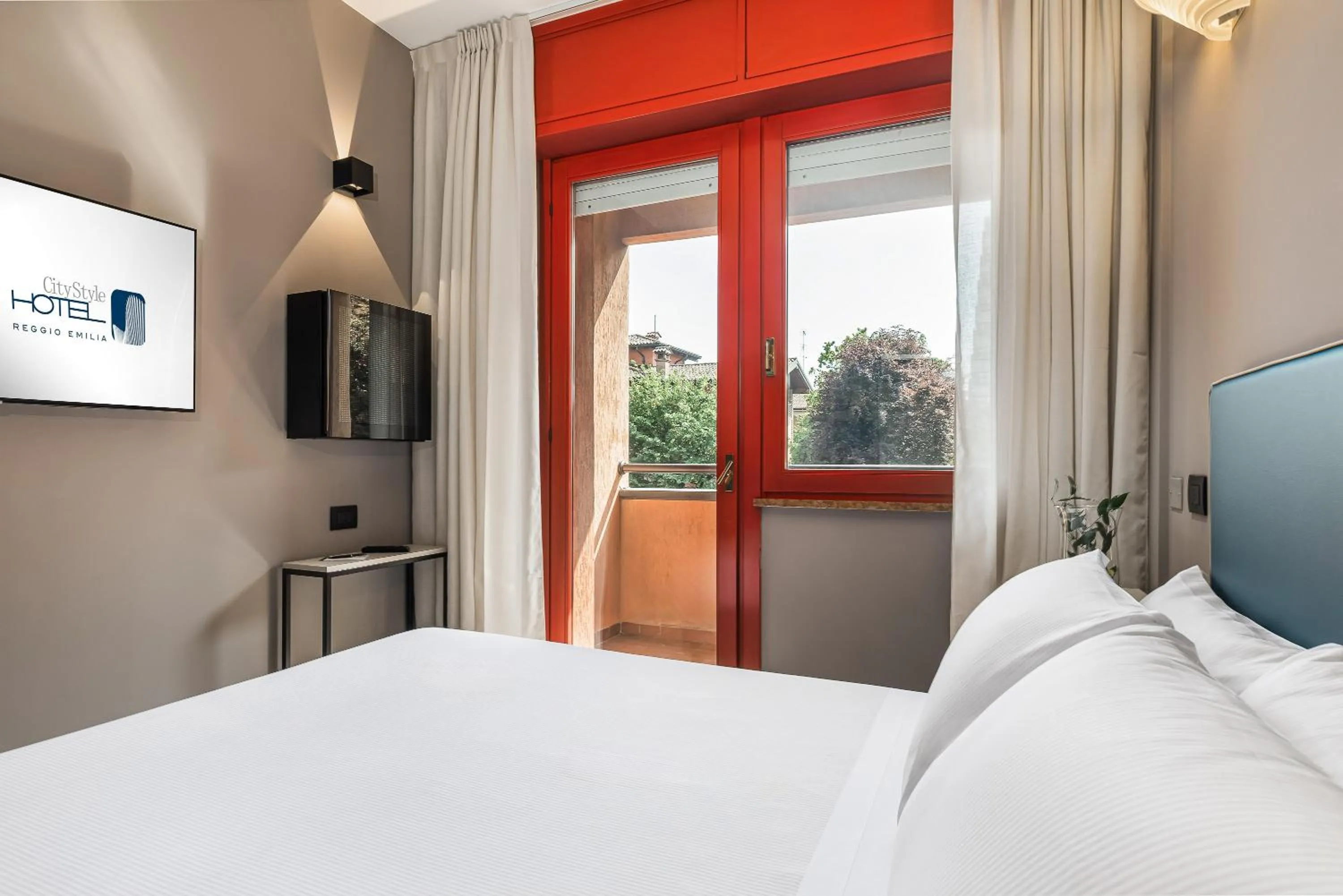 Bed in City Style Hotel Reggio Emilia