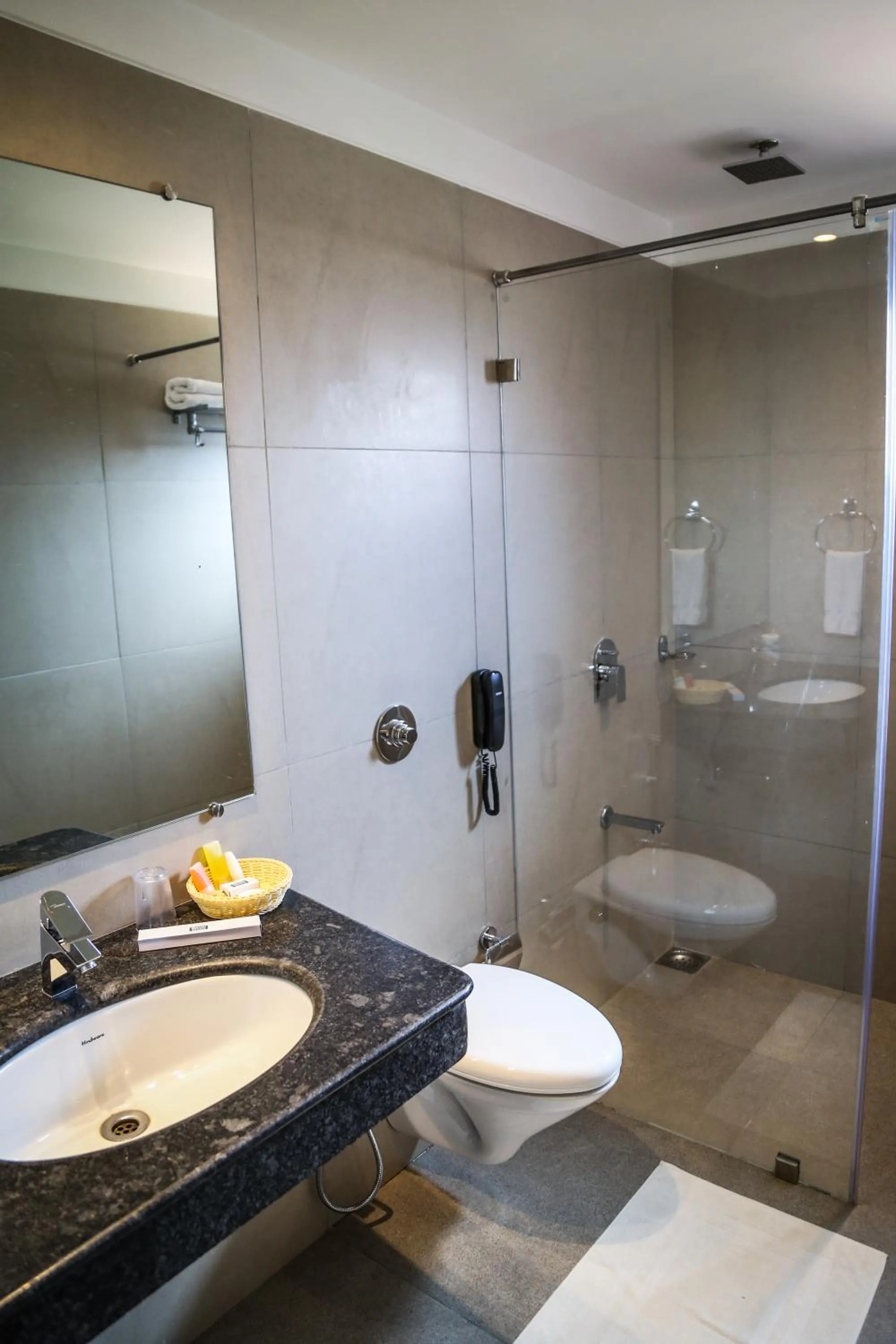 Bathroom in Nanu Beach Resort & Spa