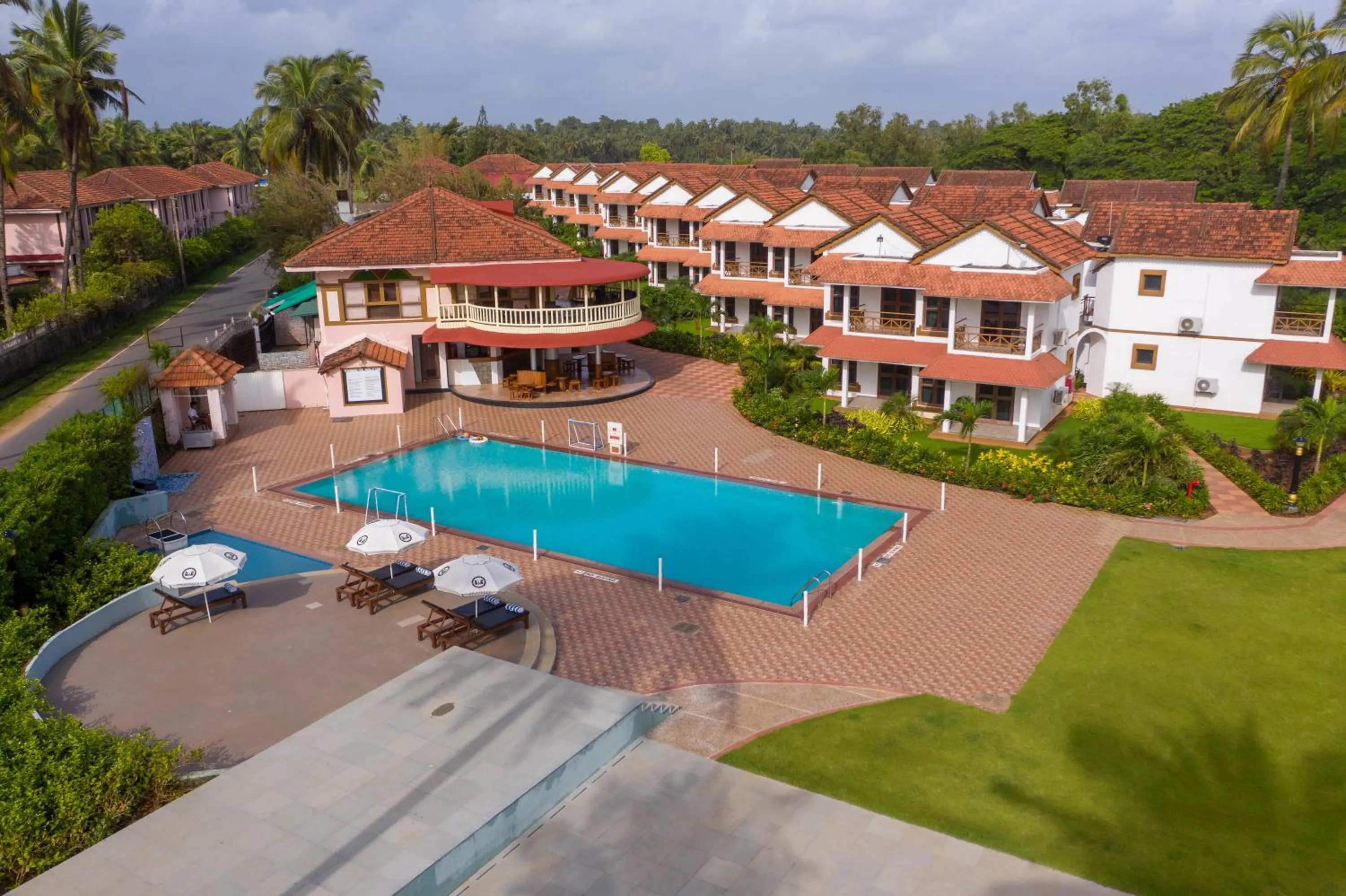 Property building in Nanu Beach Resort & Spa