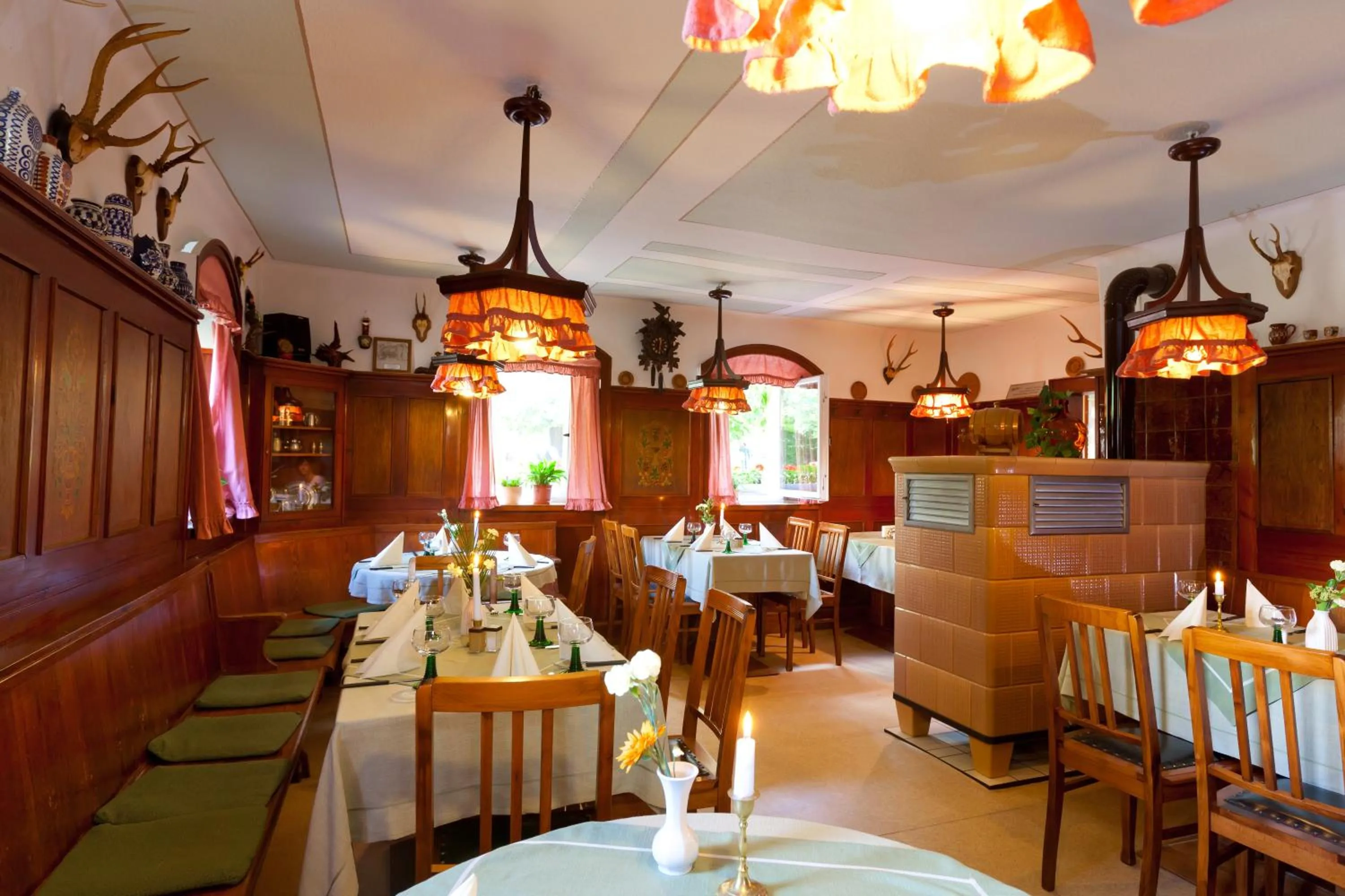 Restaurant/places to eat in Jägerheim Löbsal