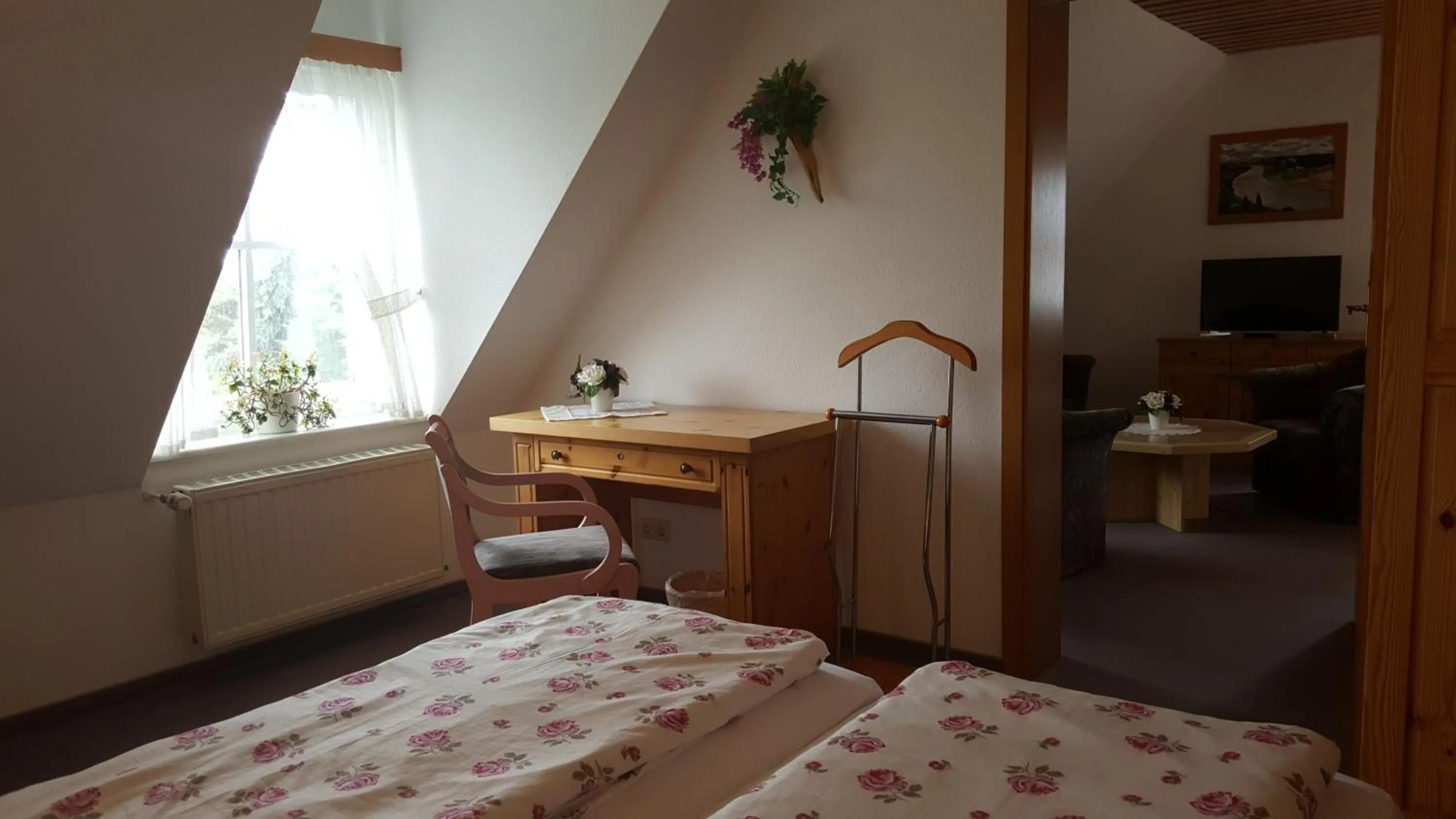 Photo of the whole room, Bed in Jägerheim Löbsal