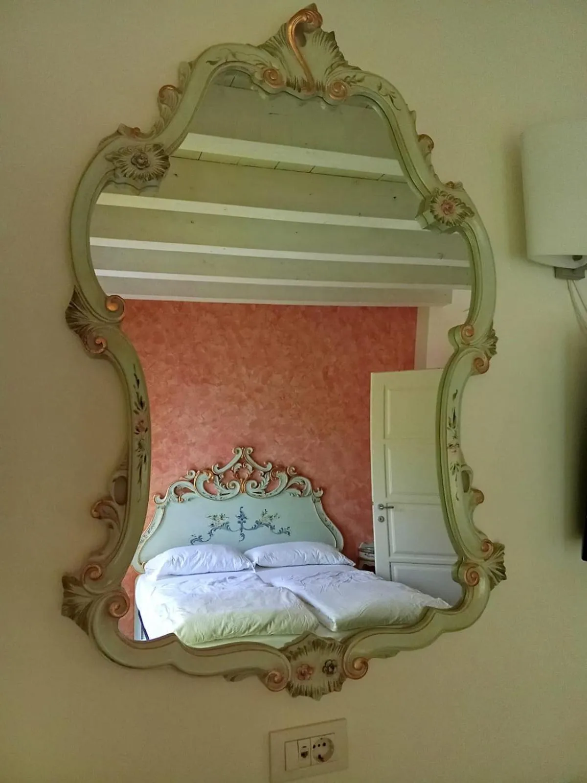 Bedroom, Bed in Hotel Pai