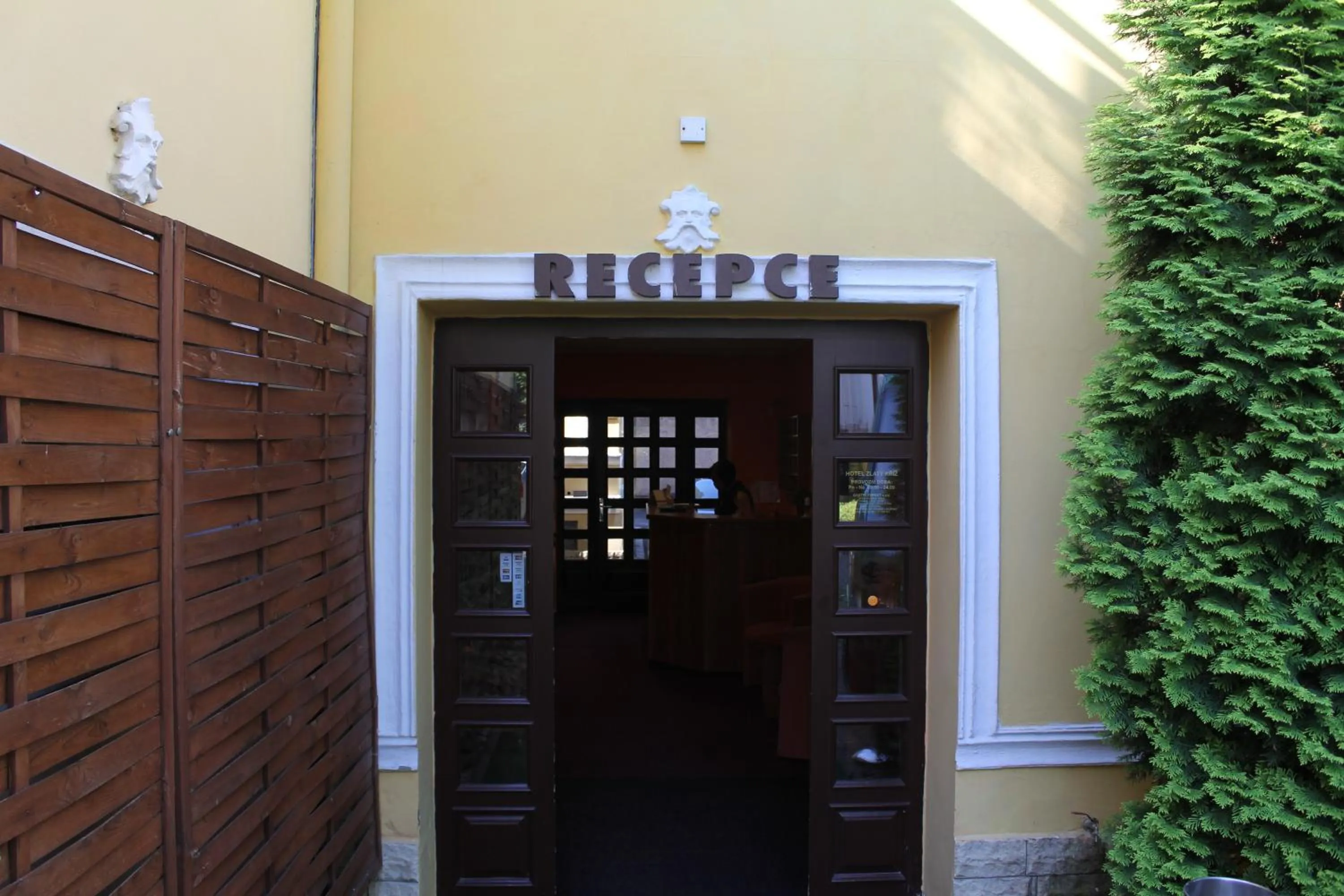 Lobby or reception in Hotel Zlatý Kříž