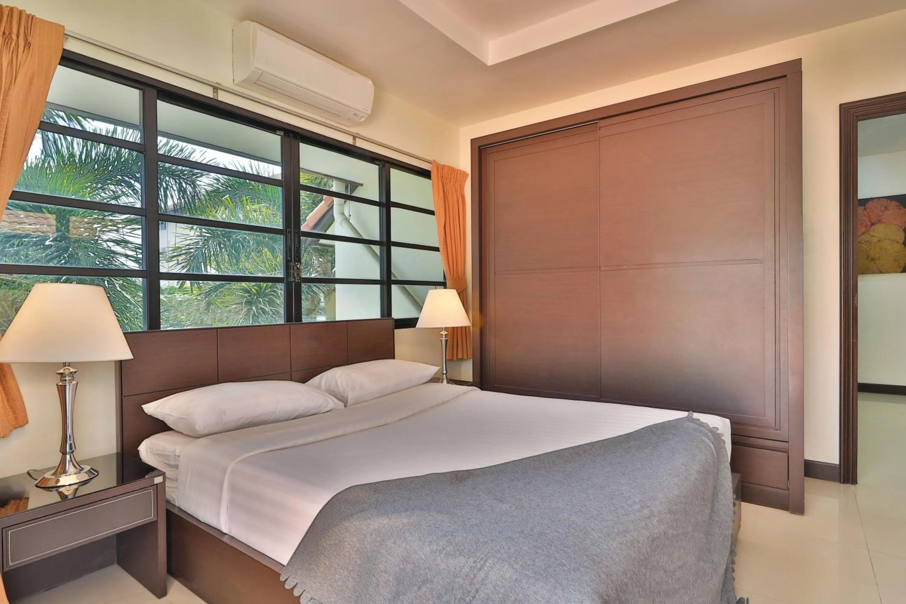 Bedroom, Bed in Sweet Villas Pattaya