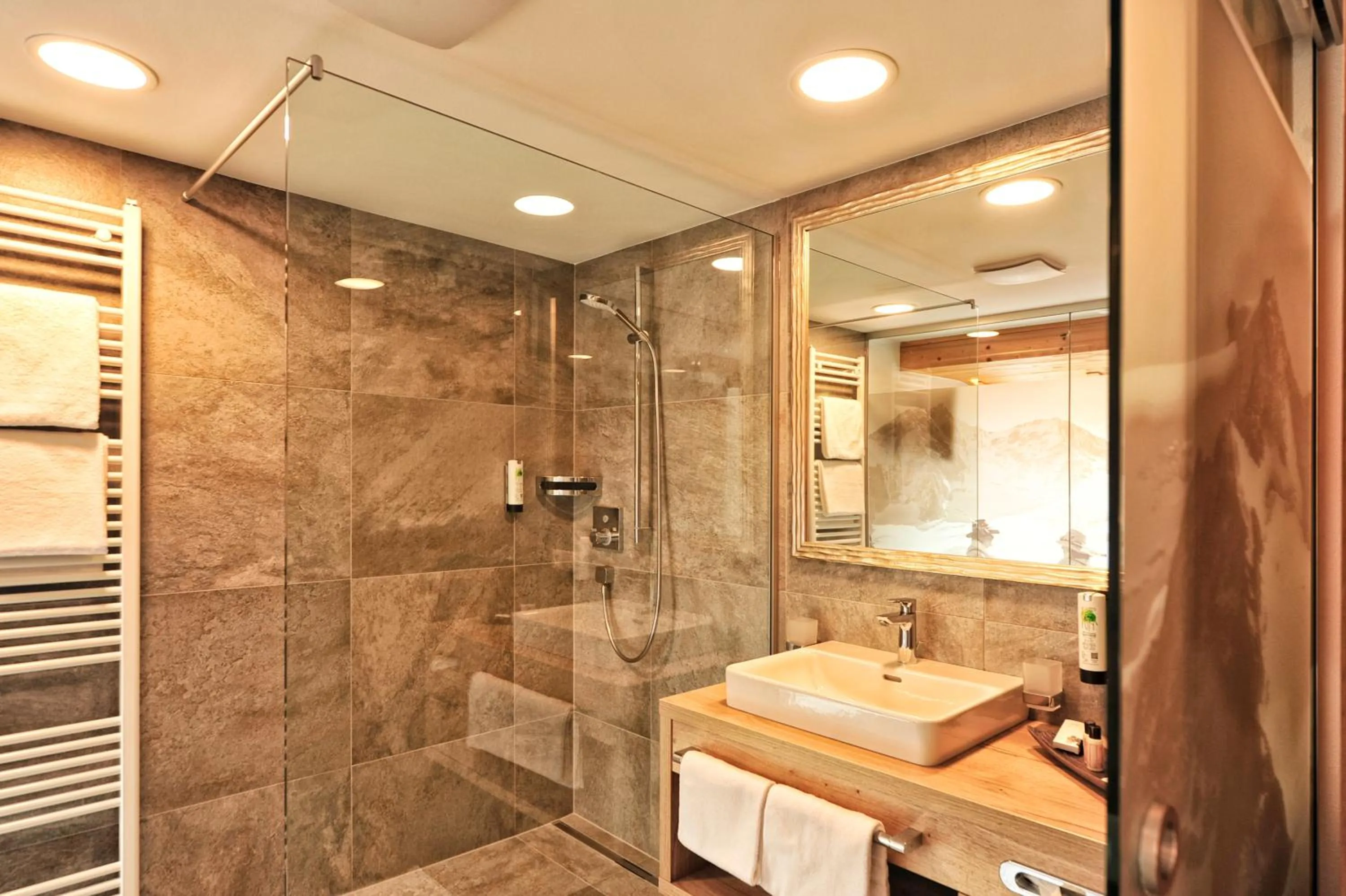 Bathroom in Alpenhof Pitztal