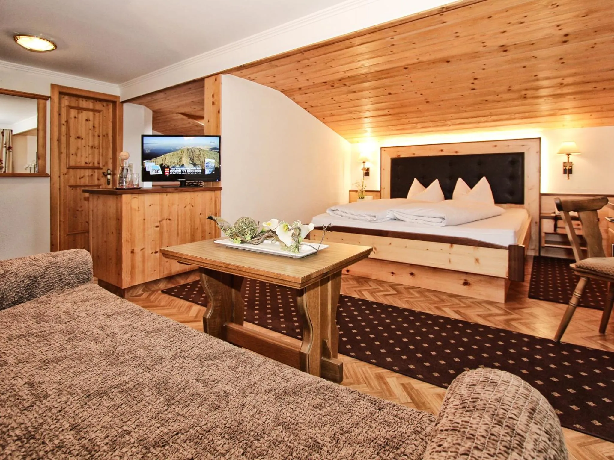 Garden, Bed in Alpenhof Pitztal