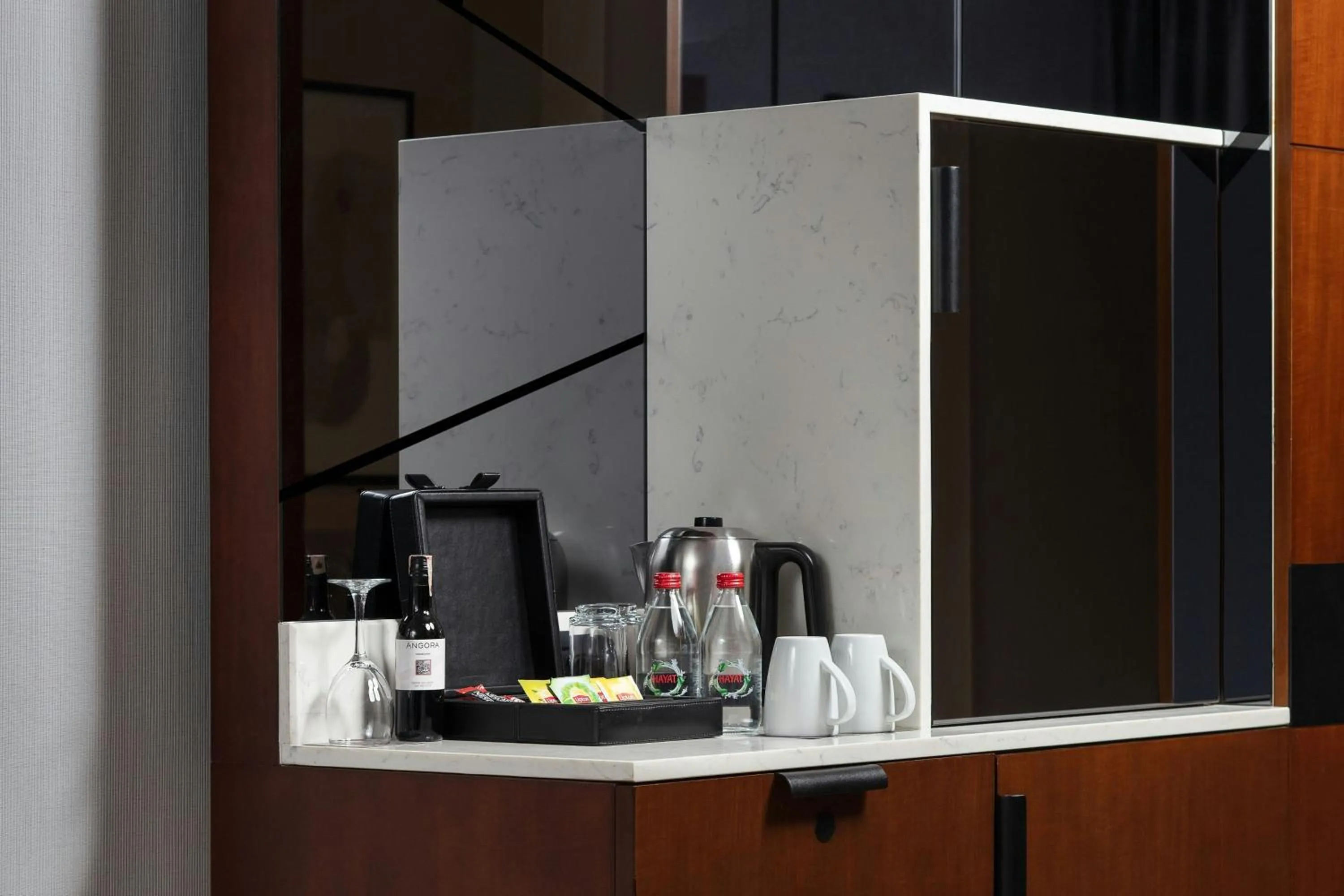 Photo of the whole room in Sheraton Istanbul Levent