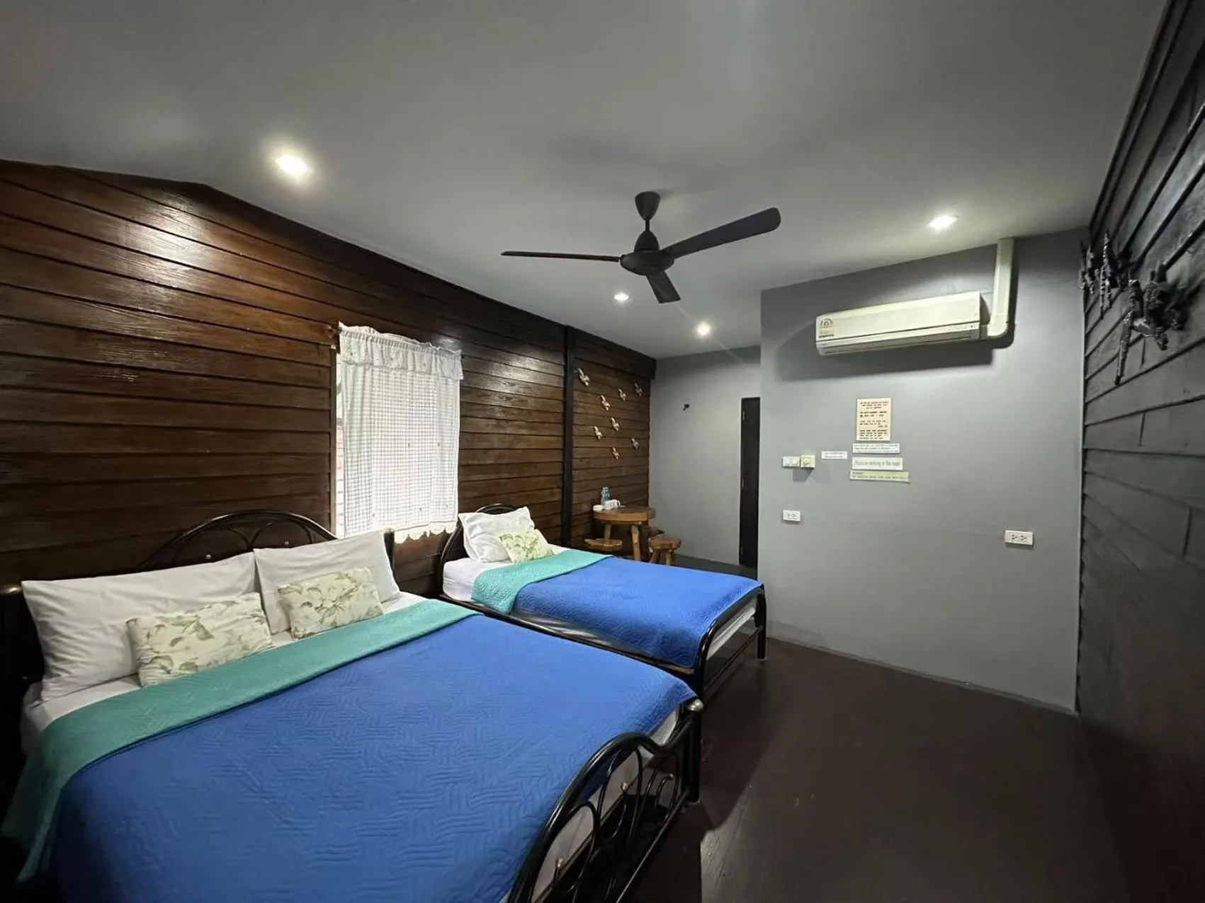 Bed in K Guesthouse Adults only