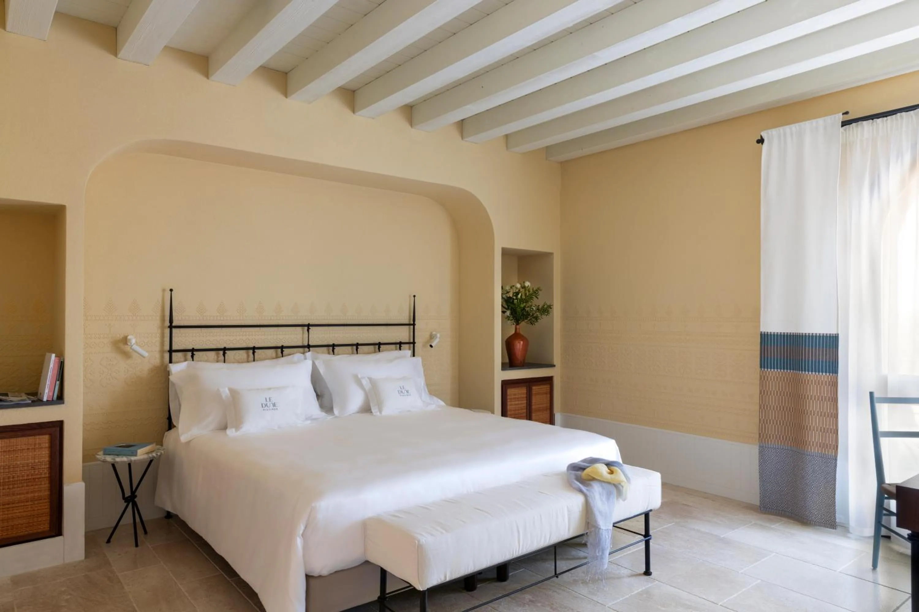 Bed in Hotel Le Dune Piscinas