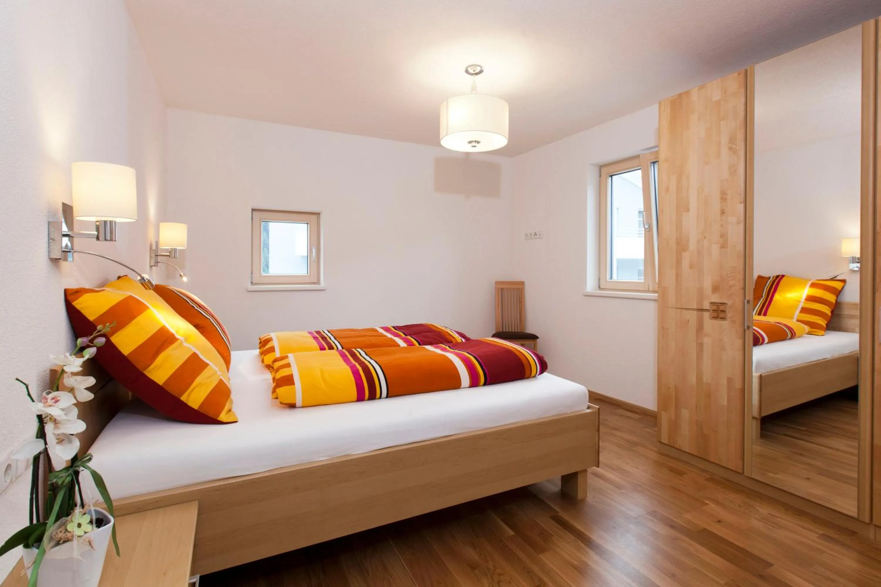 Photo of the whole room, Bed in Nowders Apartments