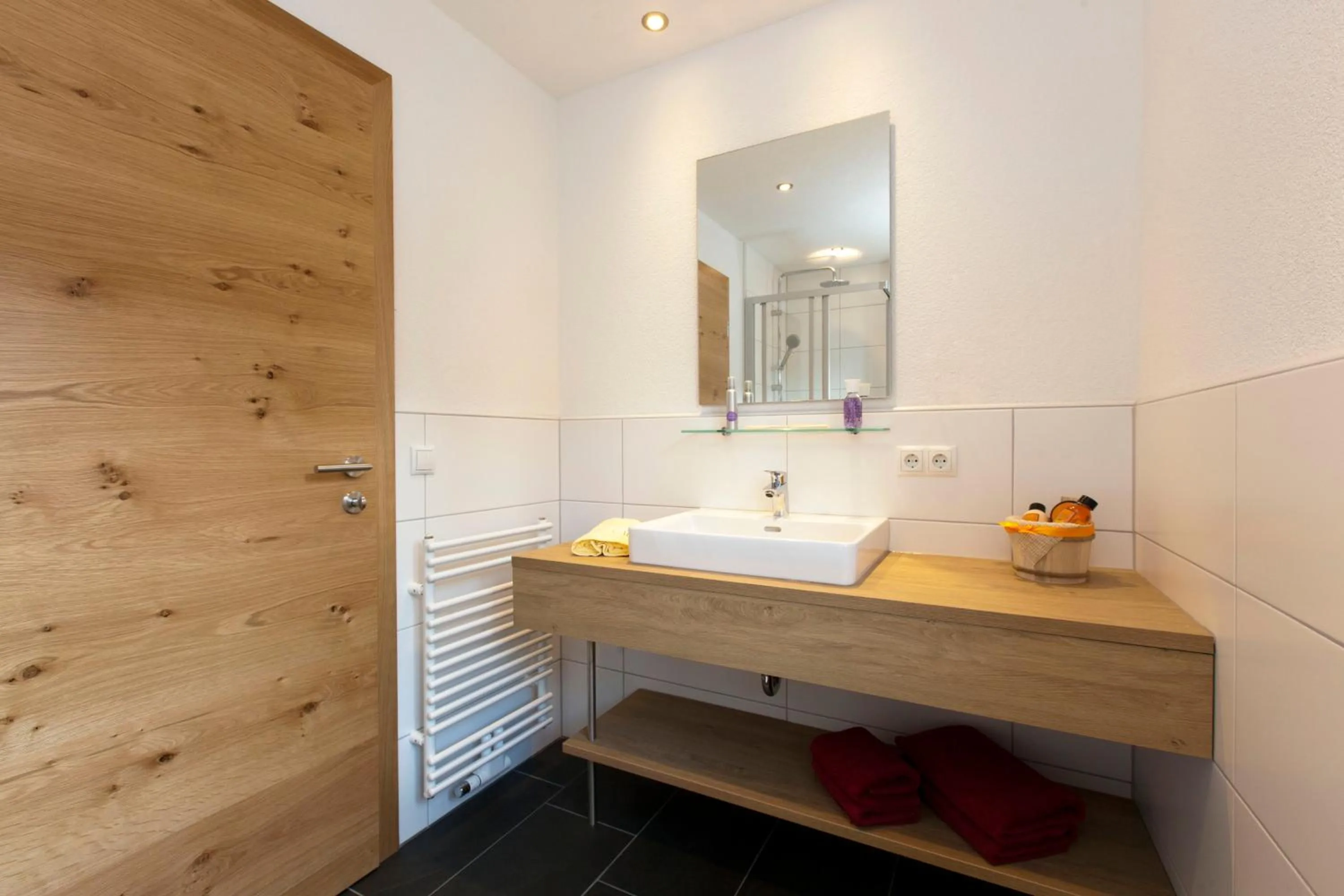 Bathroom in Nowders Apartments