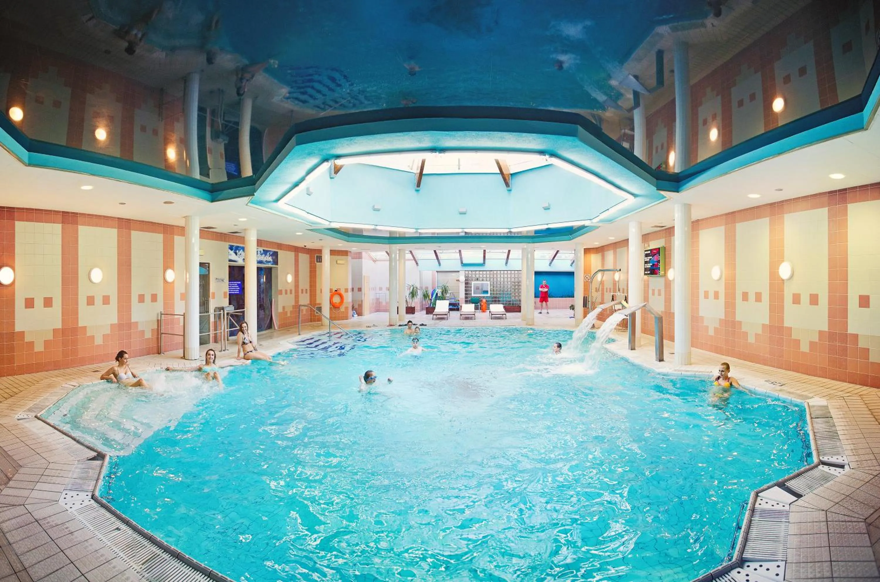 People in Willa Mała Pieniawa