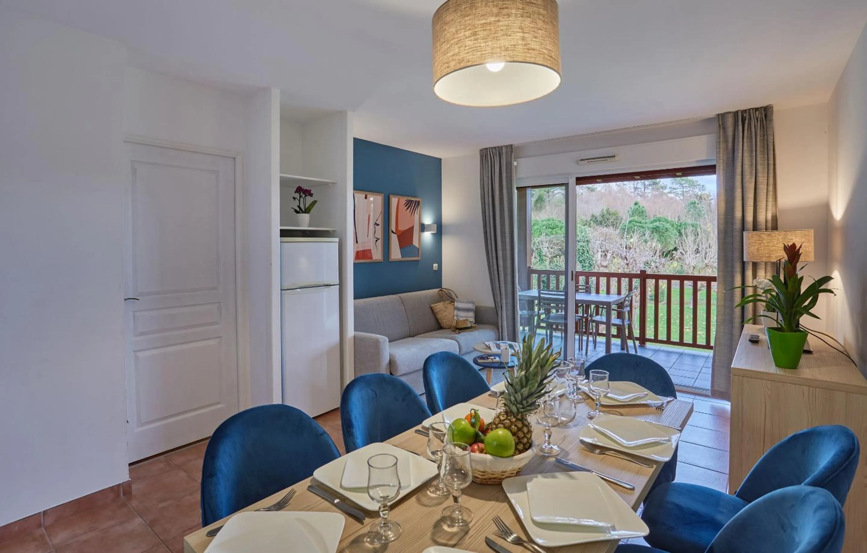 Seating area in Résidence Odalys Domaine Iratzia