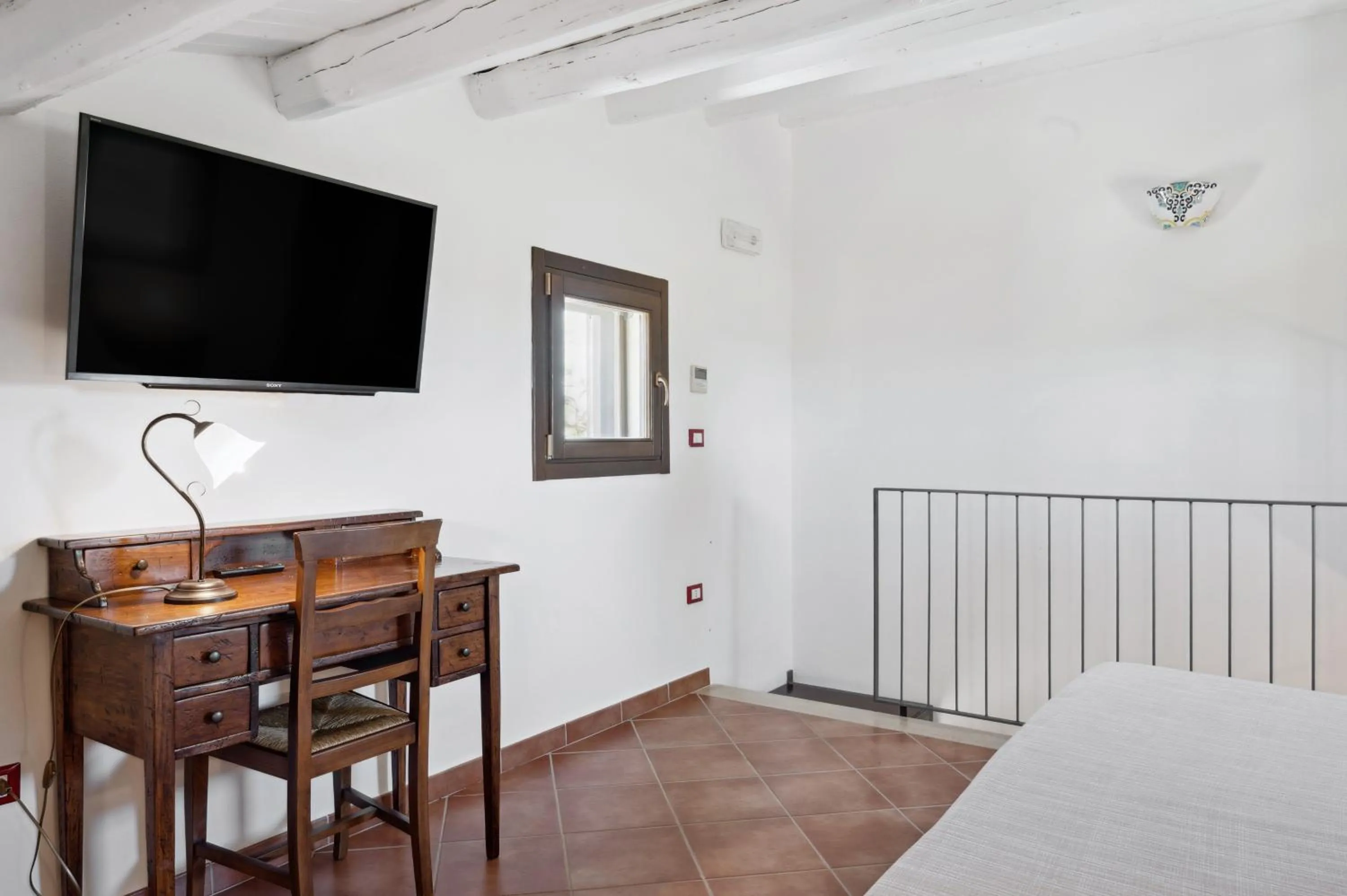 TV and multimedia, Bed in Hotel La Corte Del Sole