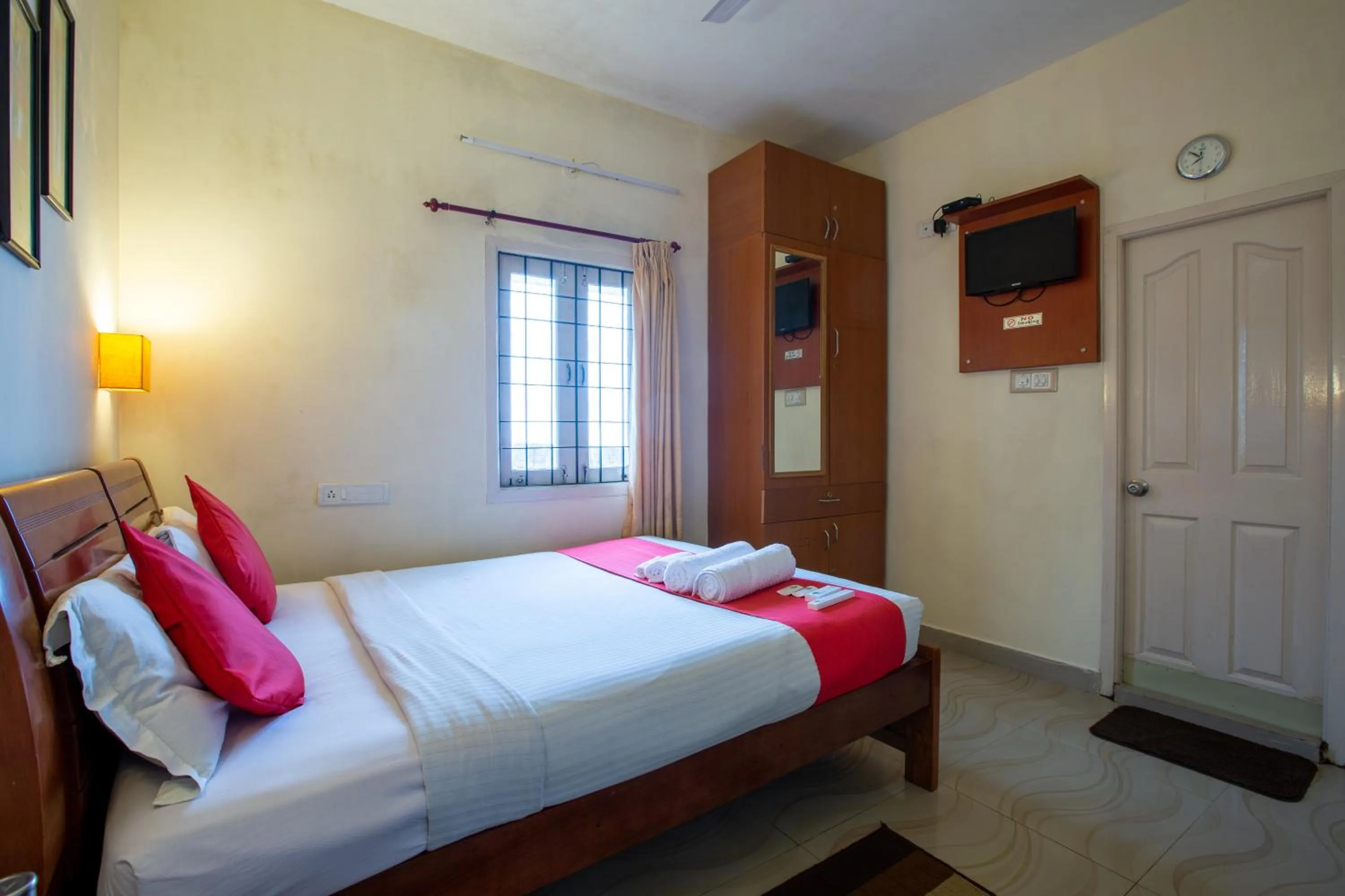 Bedroom, Bed in Syamantac Villa