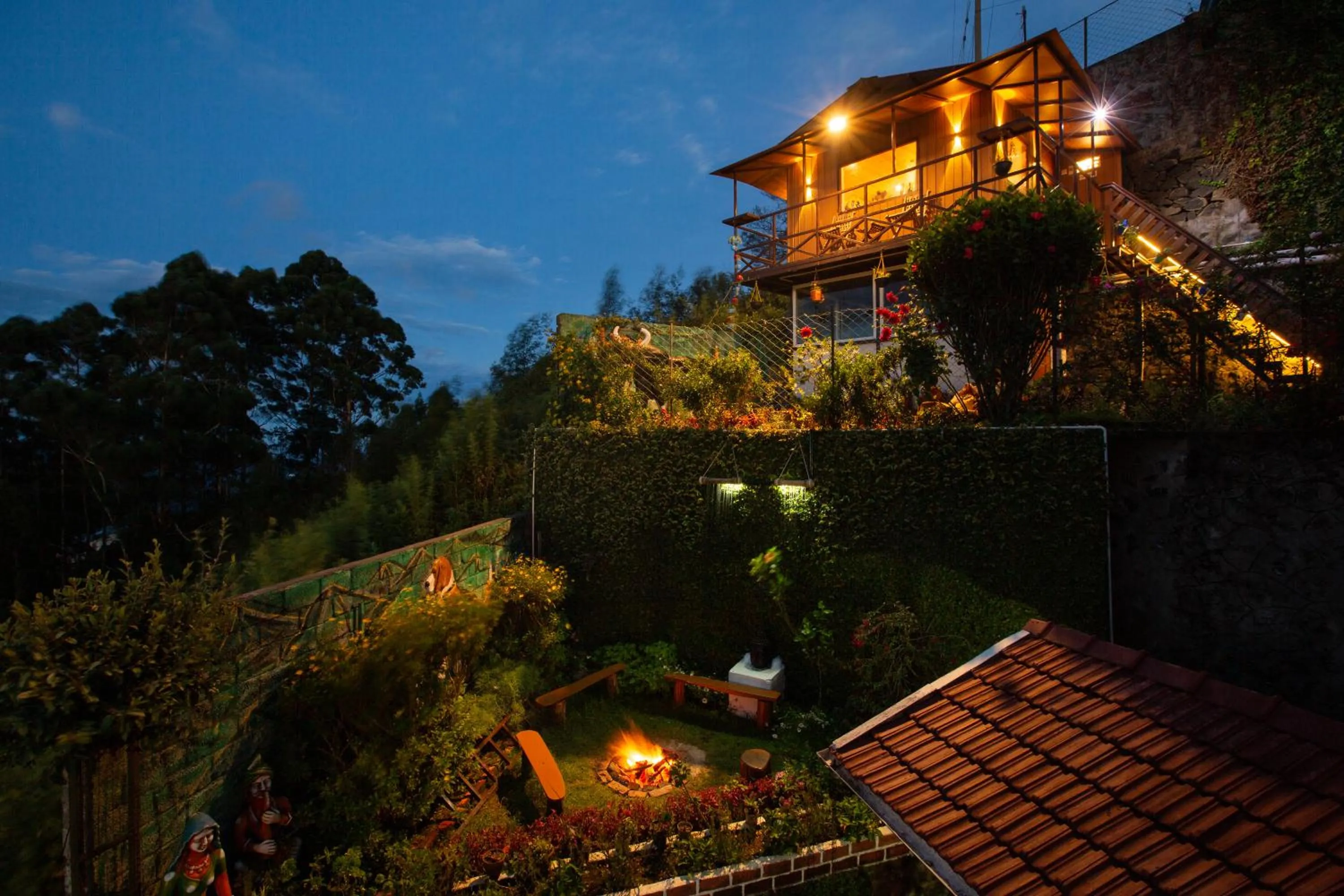 Property building in Syamantac Villa