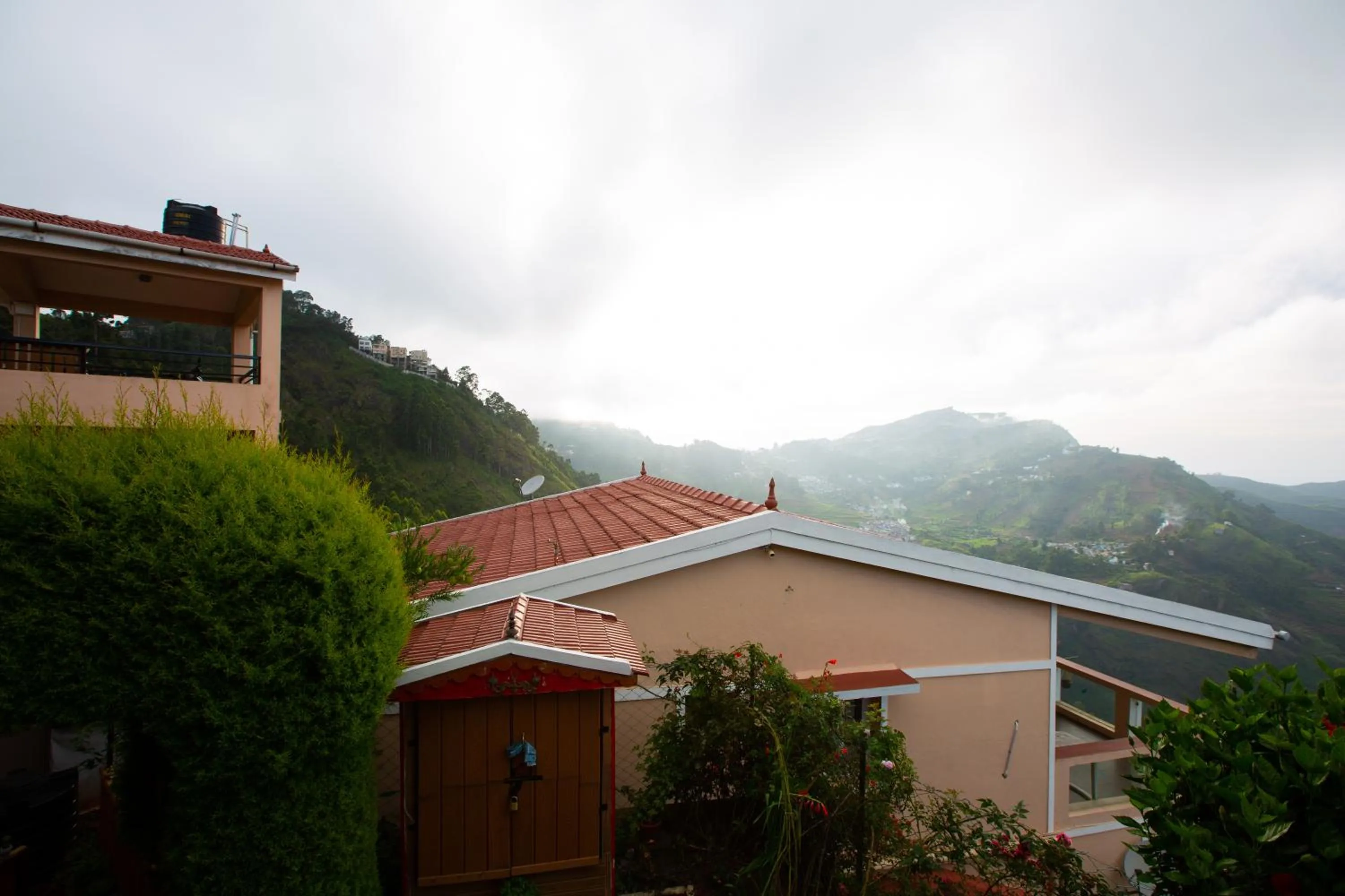 Property building in Syamantac Villa