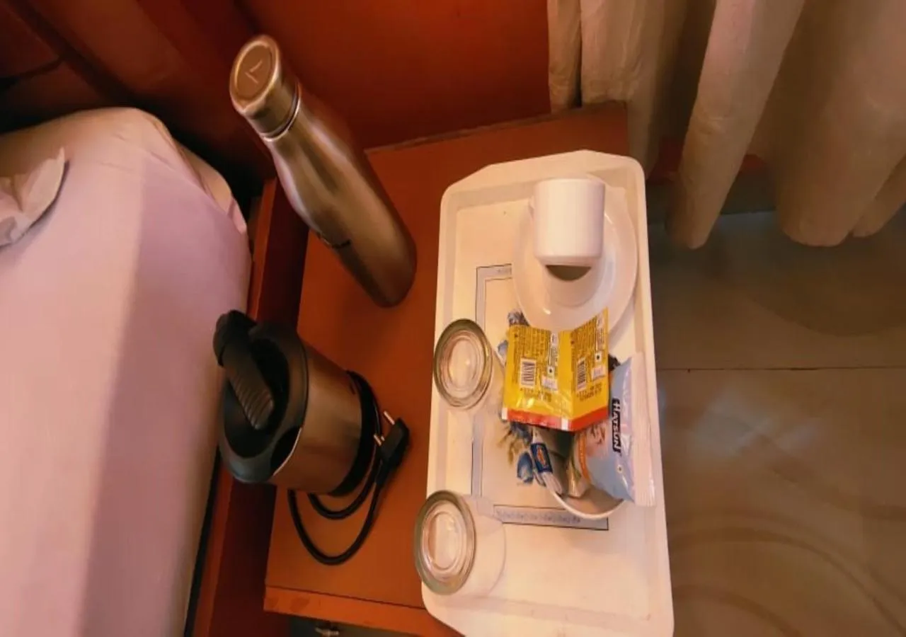 Coffee/tea facilities in Syamantac Villa