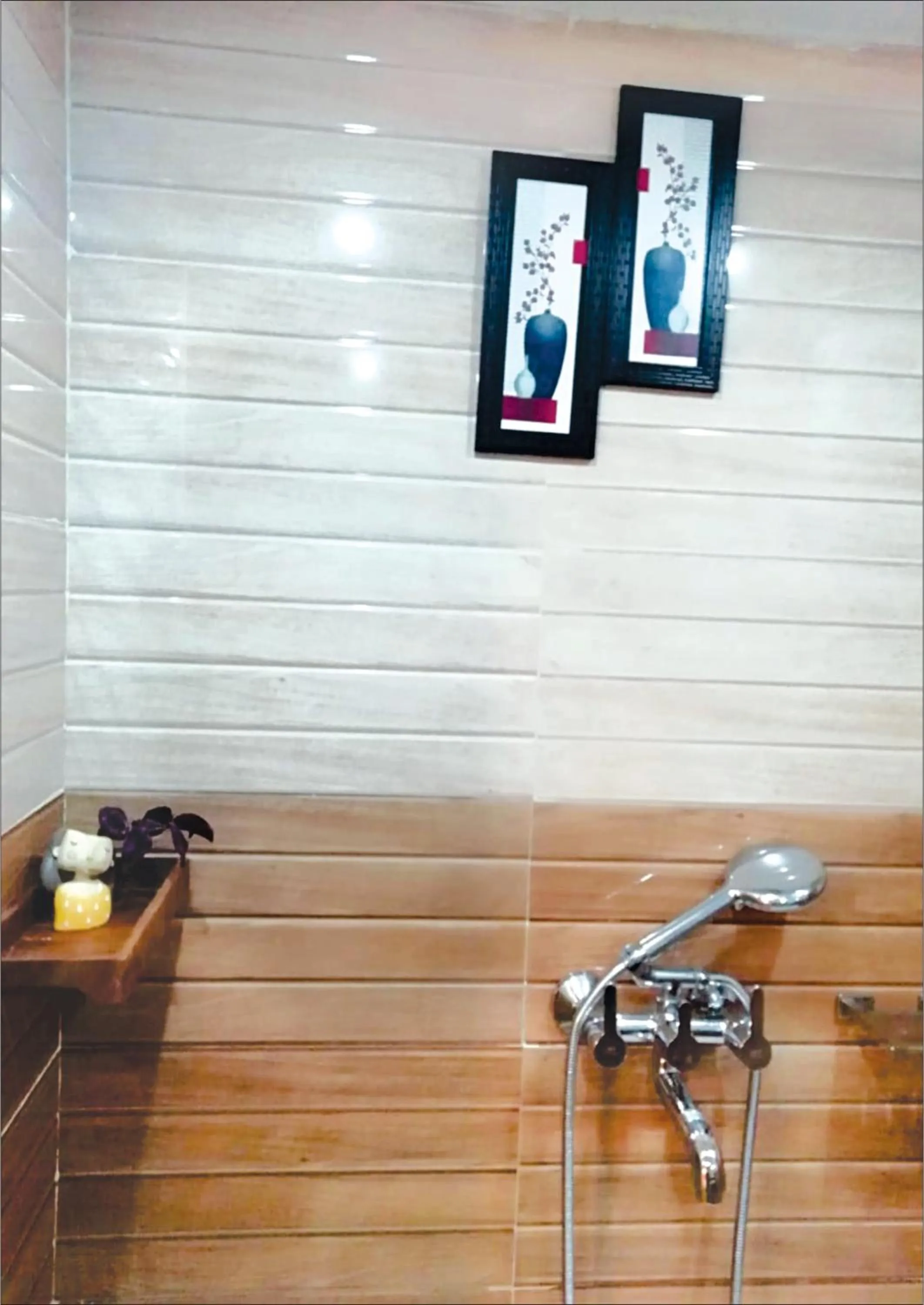 Bathroom in Syamantac Villa