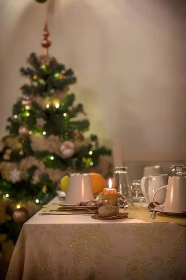 Food and drinks in de' Montetini