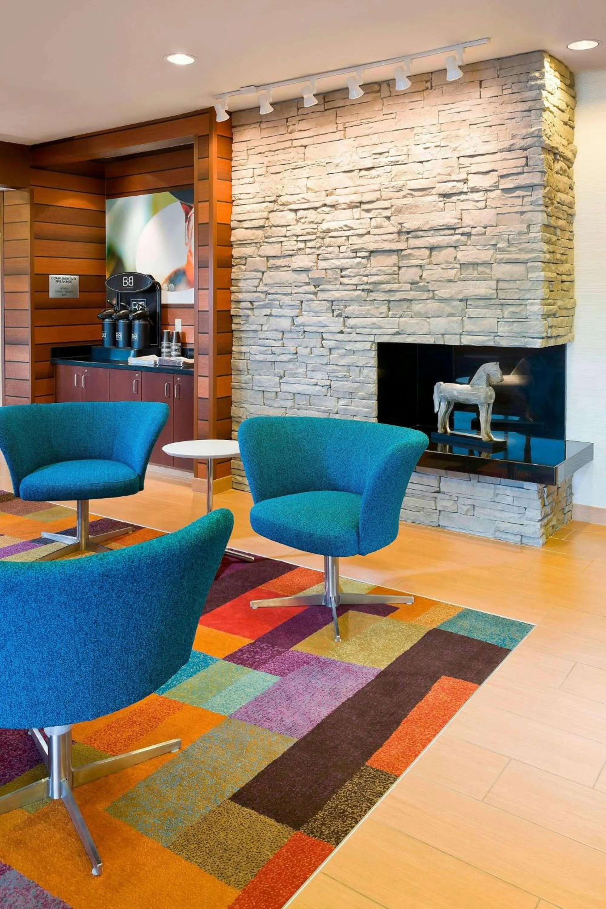 Lobby or reception in Fairfield Inn & Suites Findlay