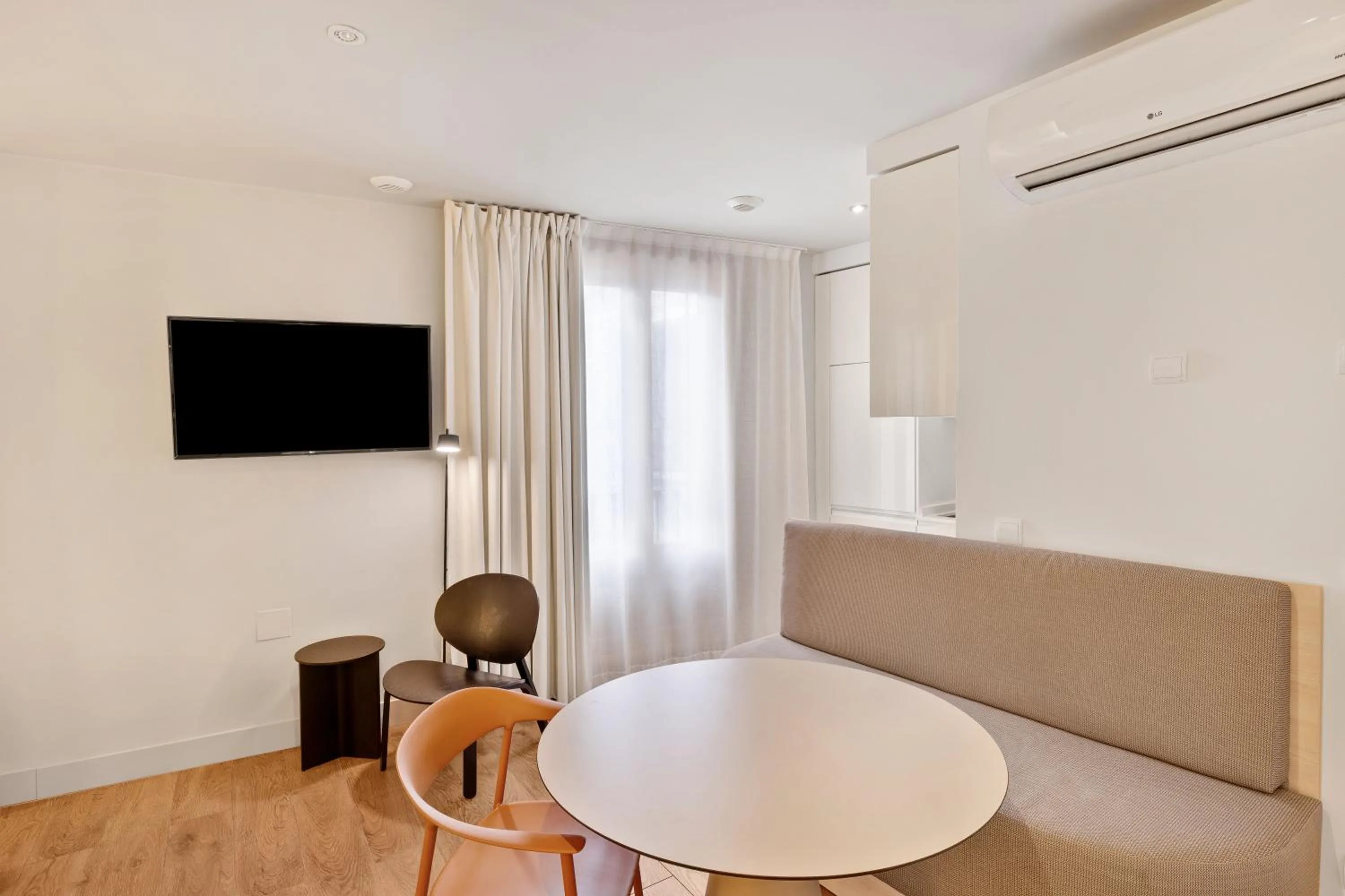 B&B HOTEL Apartamentos Madrid Centro Fuencarral 46