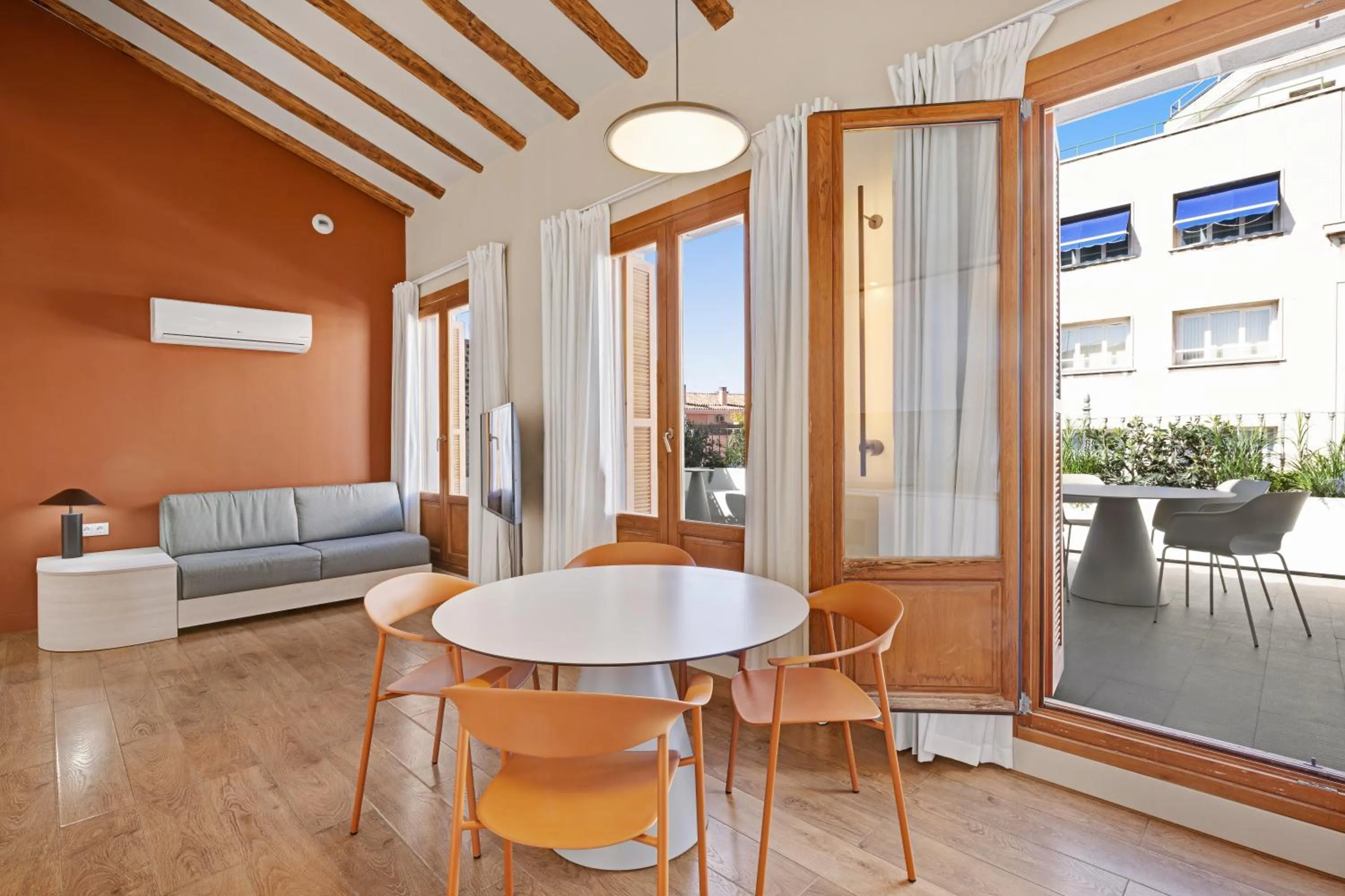 B&B HOTEL Apartamentos Madrid Centro Fuencarral 46