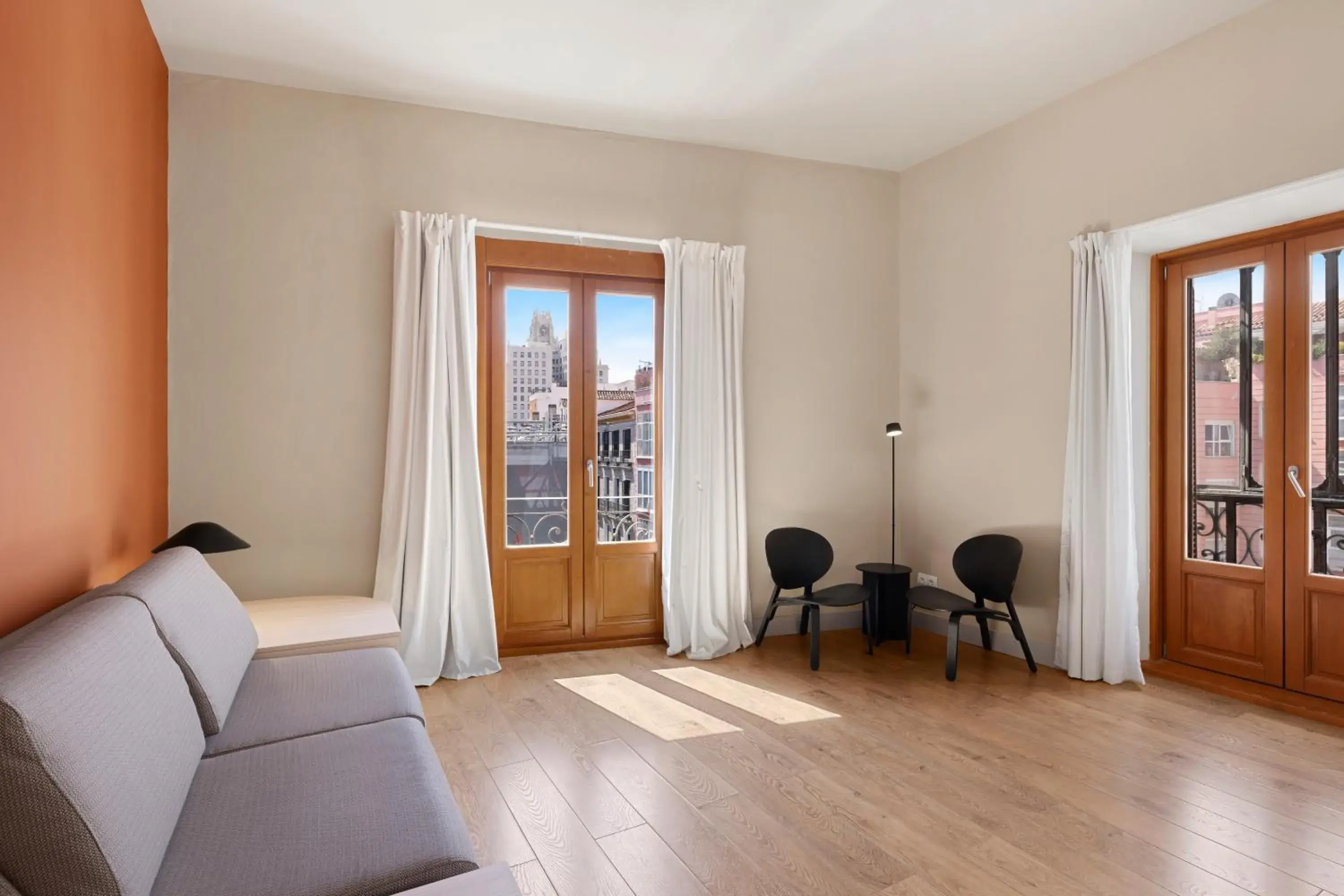 Deluxe Apartment in B&B HOTEL Apartamentos Madrid Centro Fuencarral 46 Deluxe Apartment in B&B HOTEL Apartamentos Madrid Centro Fuencarral 46