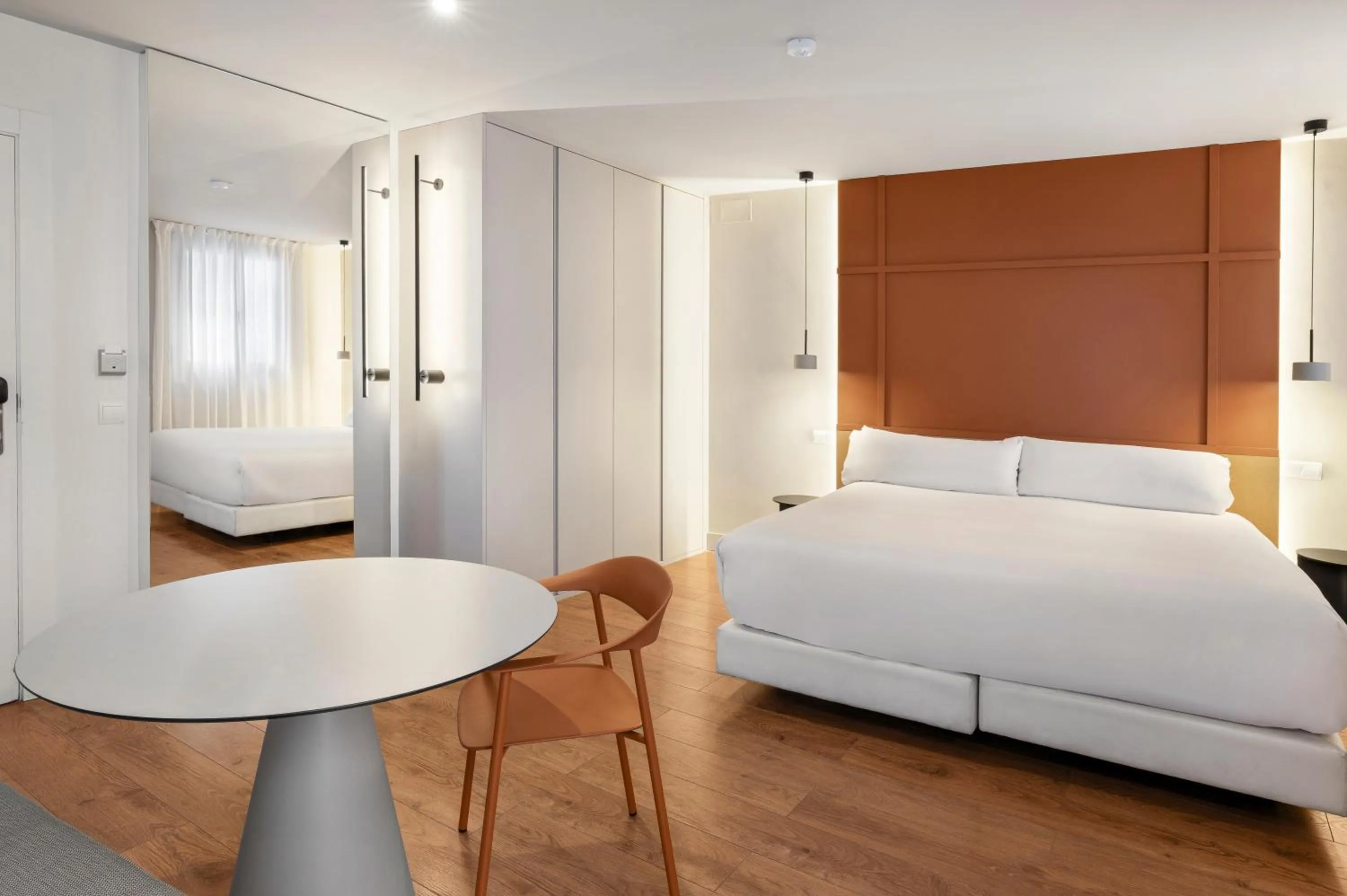 Bed in B&B HOTEL Apartamentos Madrid Centro Fuencarral 46