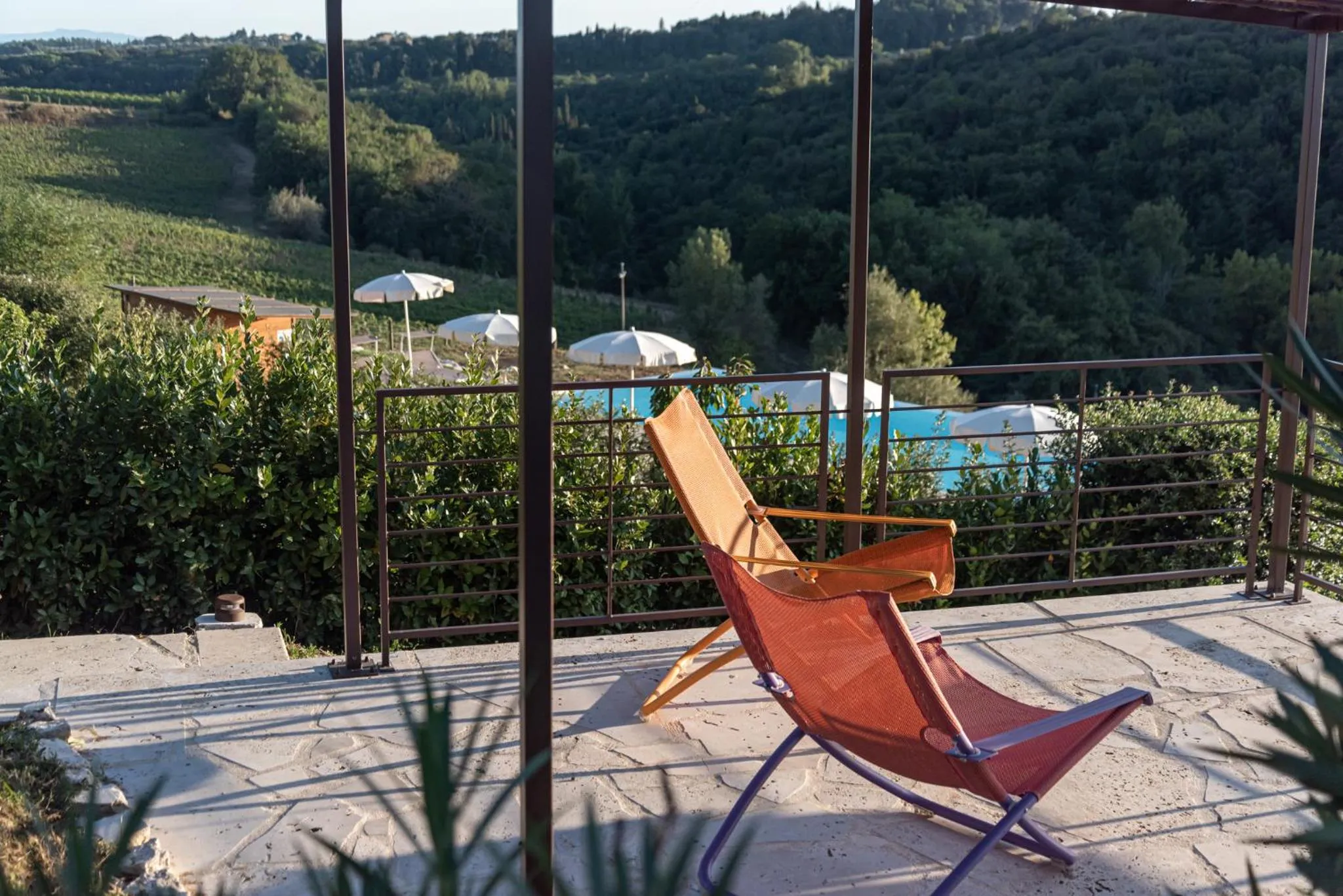 Garden in Chianti B&B Design infinity pool shared