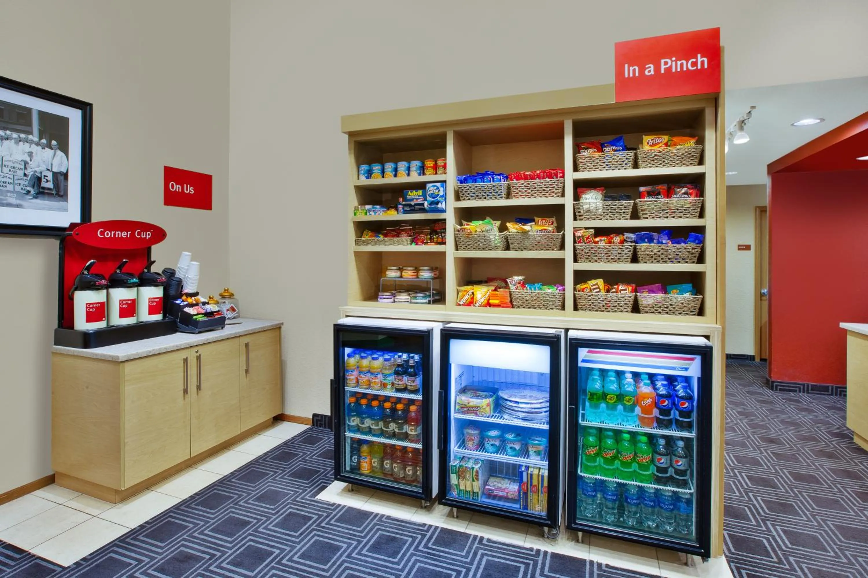 On-site shops in TownePlace Suites by Marriott Brookfield